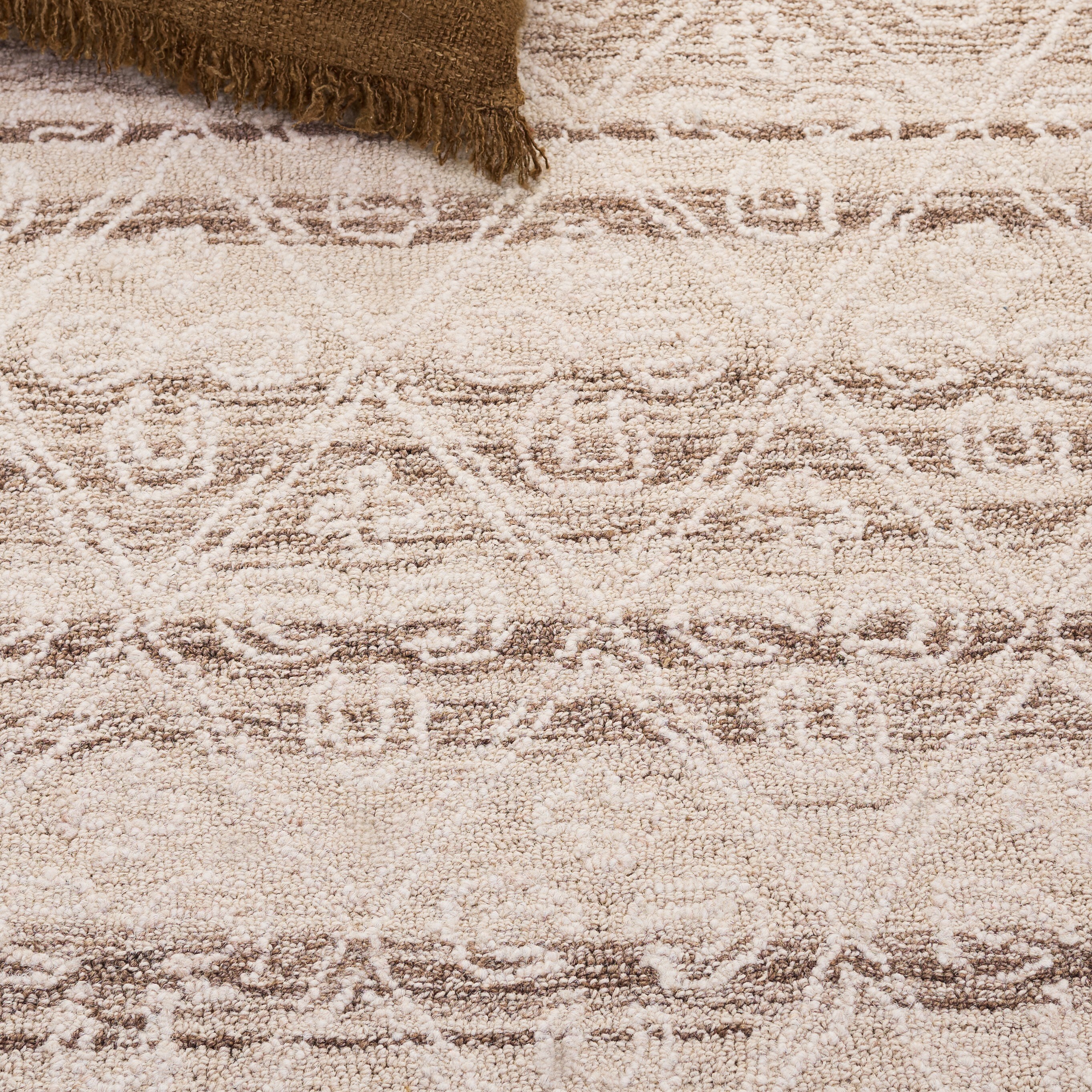 Safavieh EBN606A-5 rugs - View #4