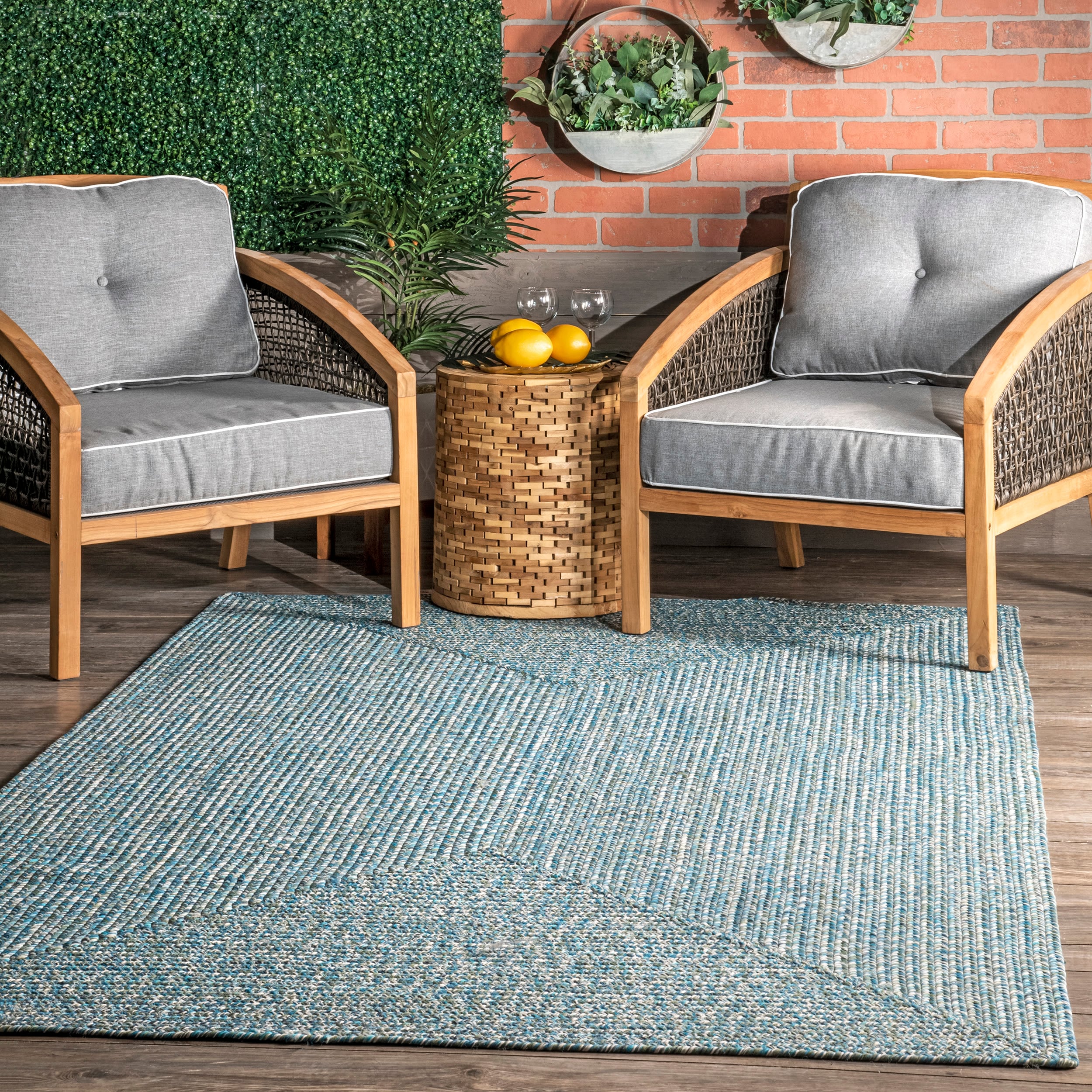 Aqua Braided Synthetic Indoor/Outdoor Area Rug, 4x6