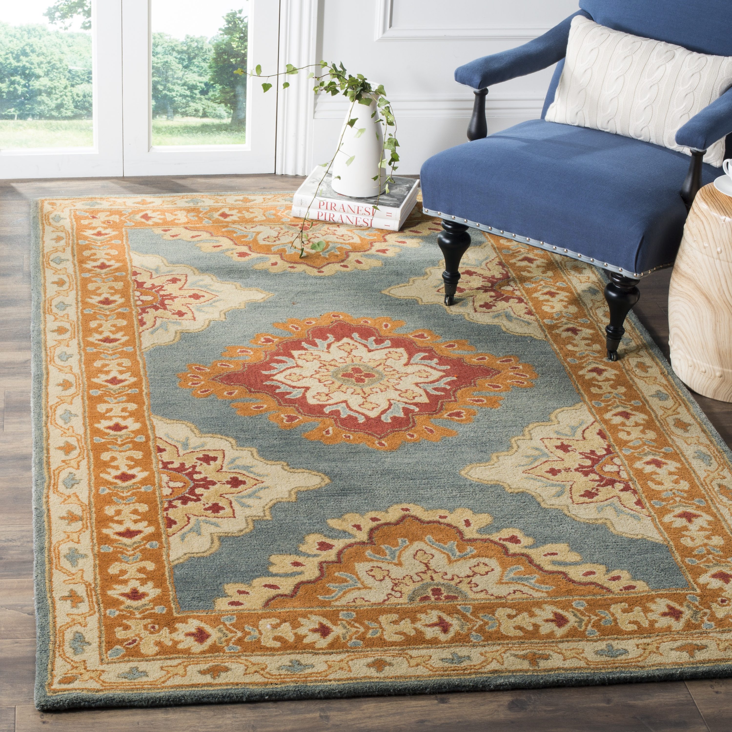 Elegant Heritage Blue Square Tufted Wool Area Rug 6'x6'