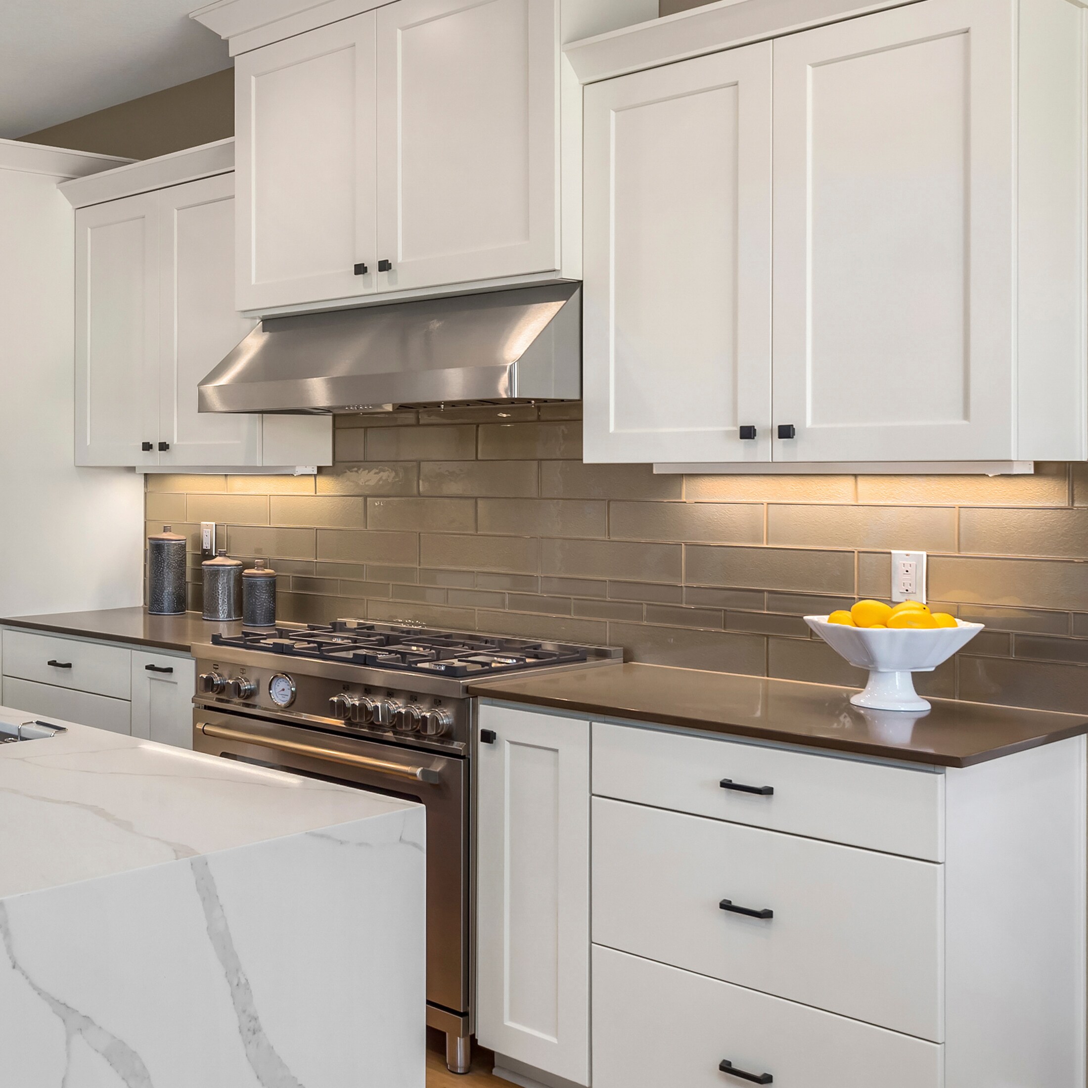 12" White Gloss LED Under Cabinet Light with Color Changing