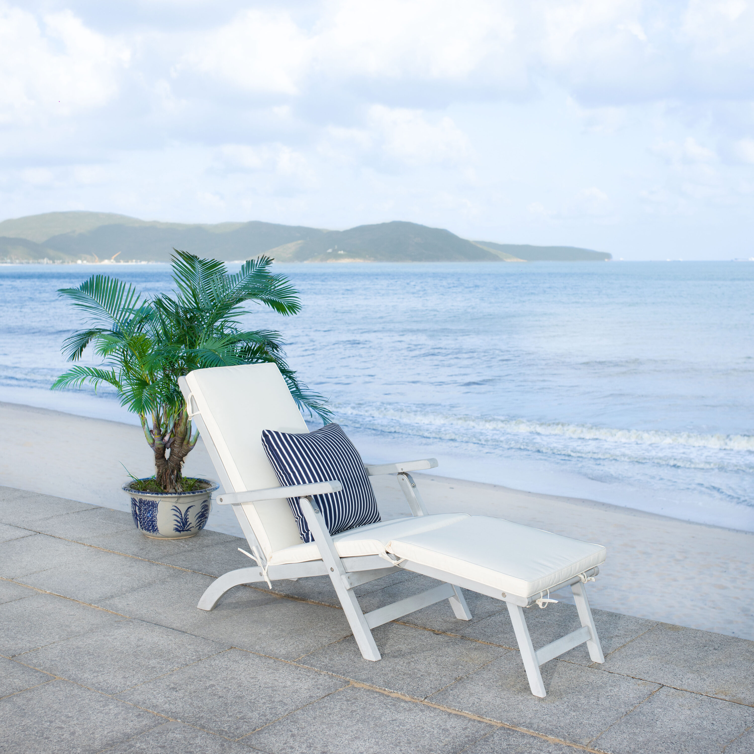 Safavieh PAT7015F Patio-Sofas-Daybeds - View #13