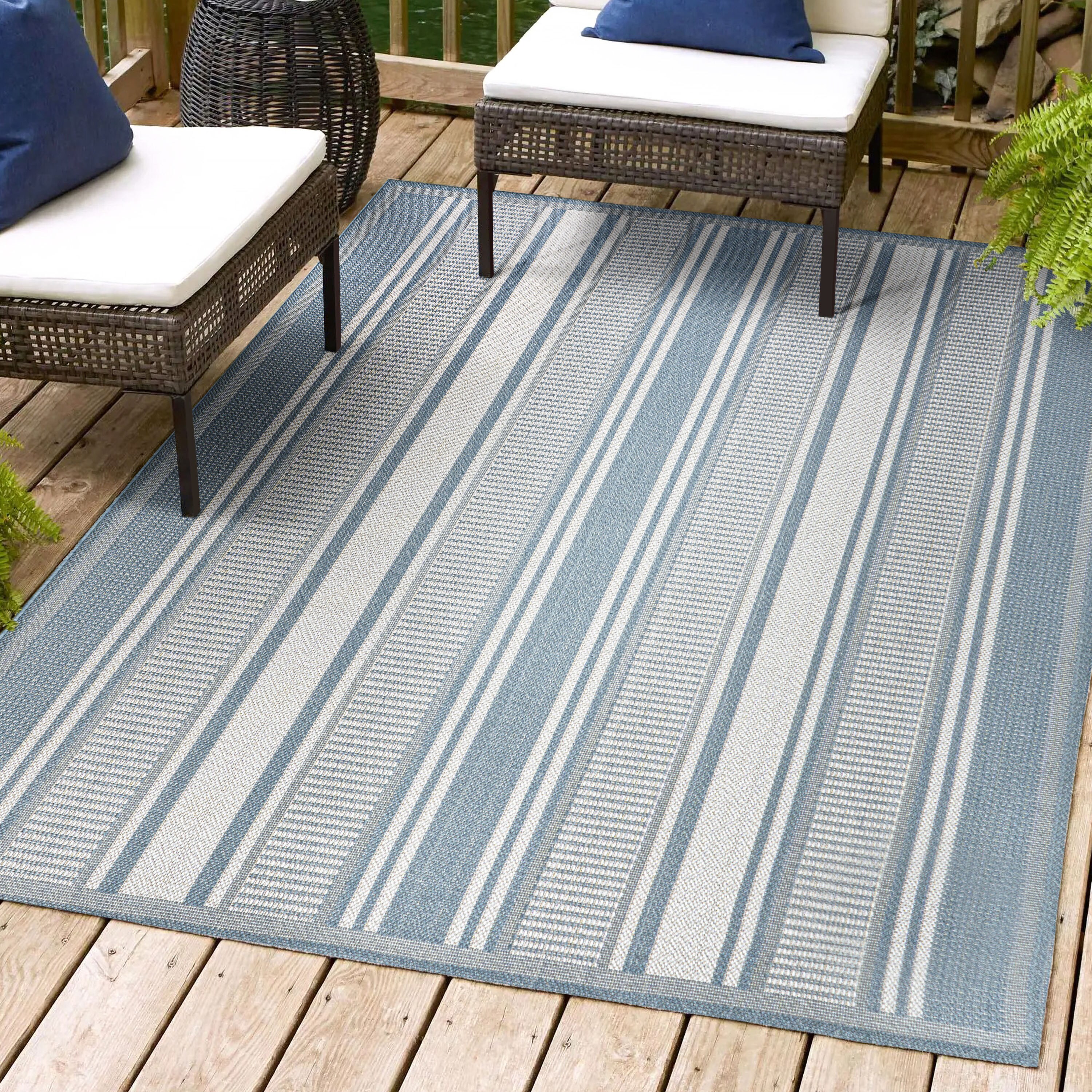JONATHAN  Y SMB202E-8 Santa Monica Haynes 8 x 10 (ft) Loomed Polypropylene Blue/Light Gray Rectangular Indoor/Outdoor Stripe Rustic Area rug