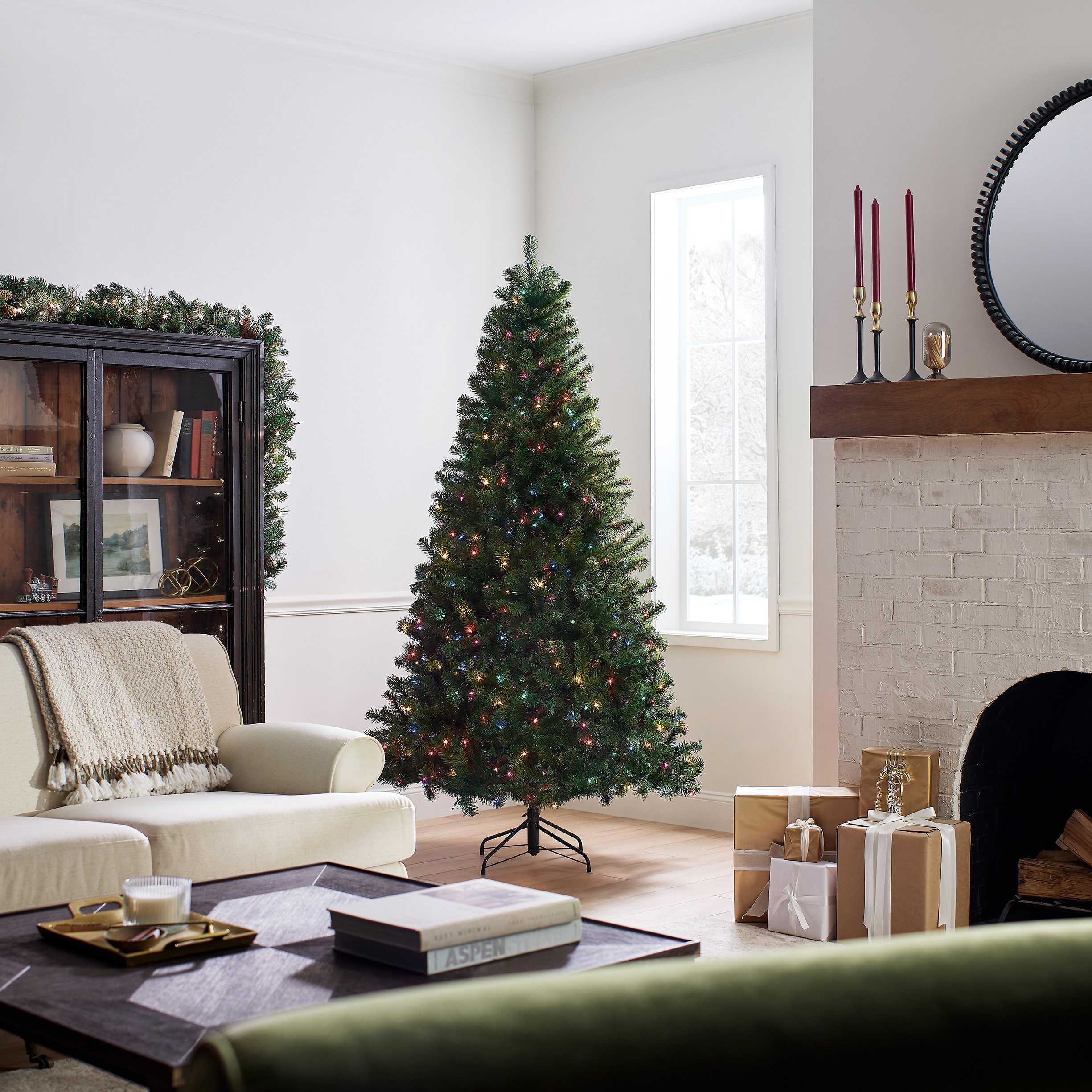 National Tree Company NRV7-301-70 Artificial-Christmas-Trees - View #7