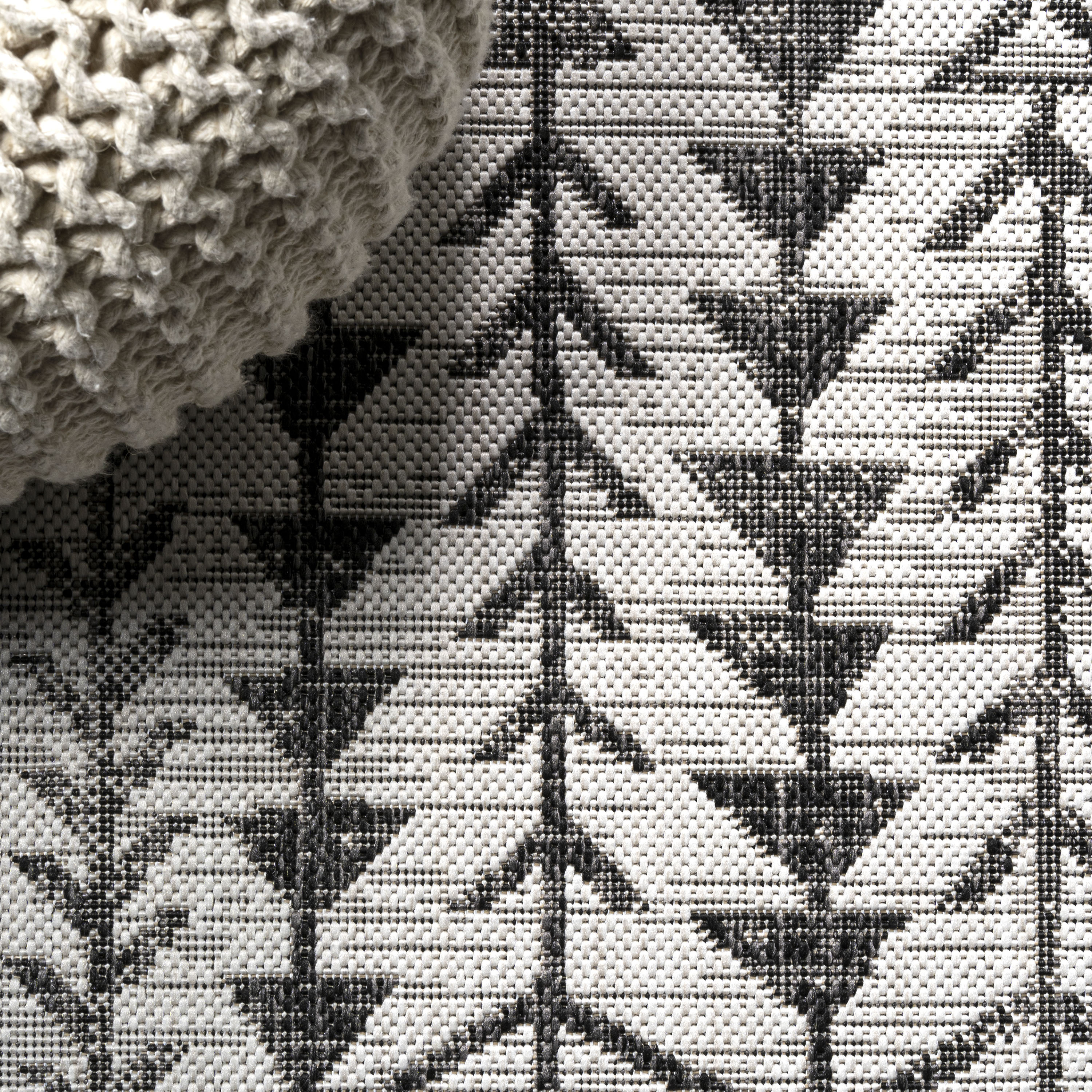 JONATHAN  Y SMB132D-28 rugs - View #8