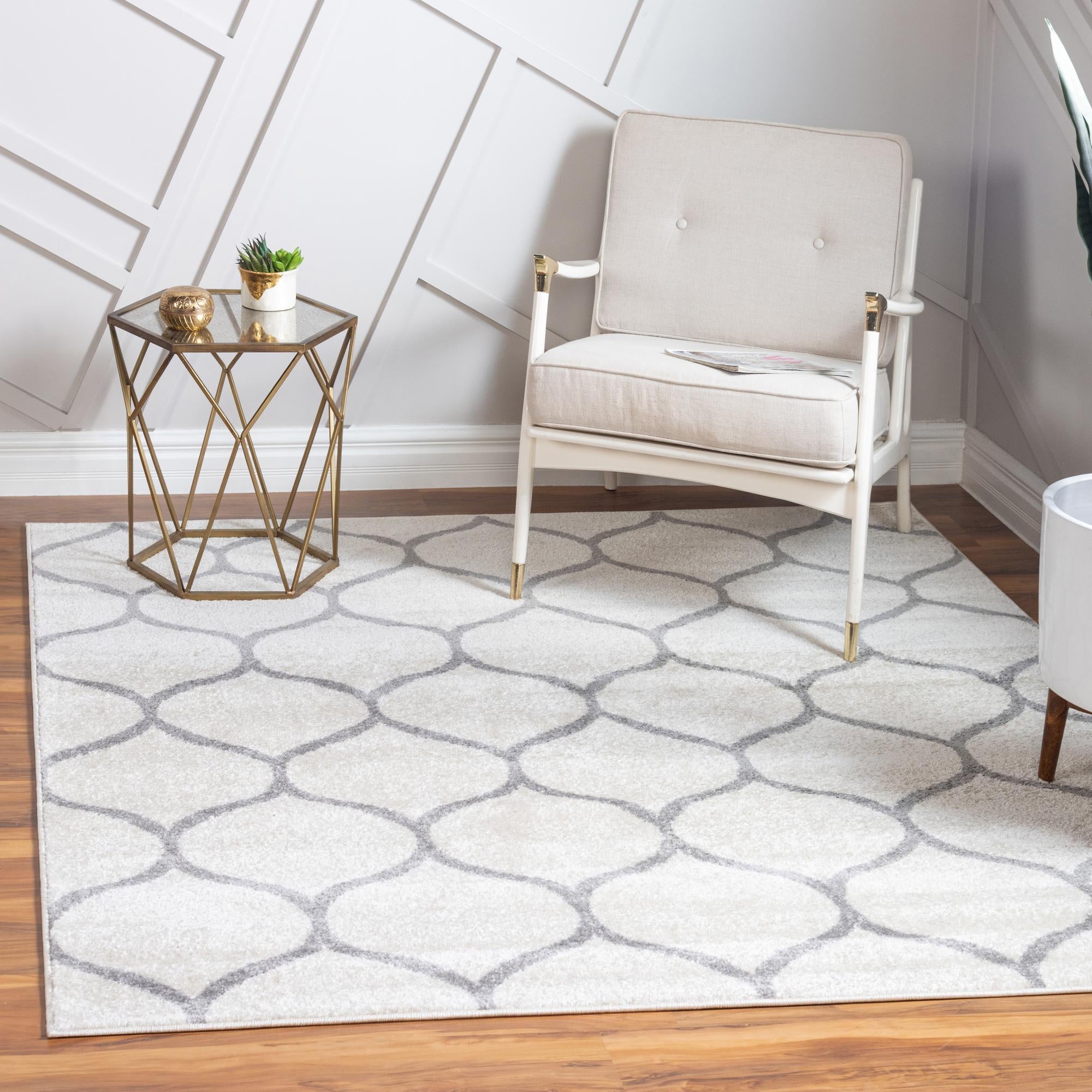 Unique Loom 3151564 Trellis Frieze 8 x 8 (ft) Loomed Polypropylene Ivory Square Indoor Trellis Area rug