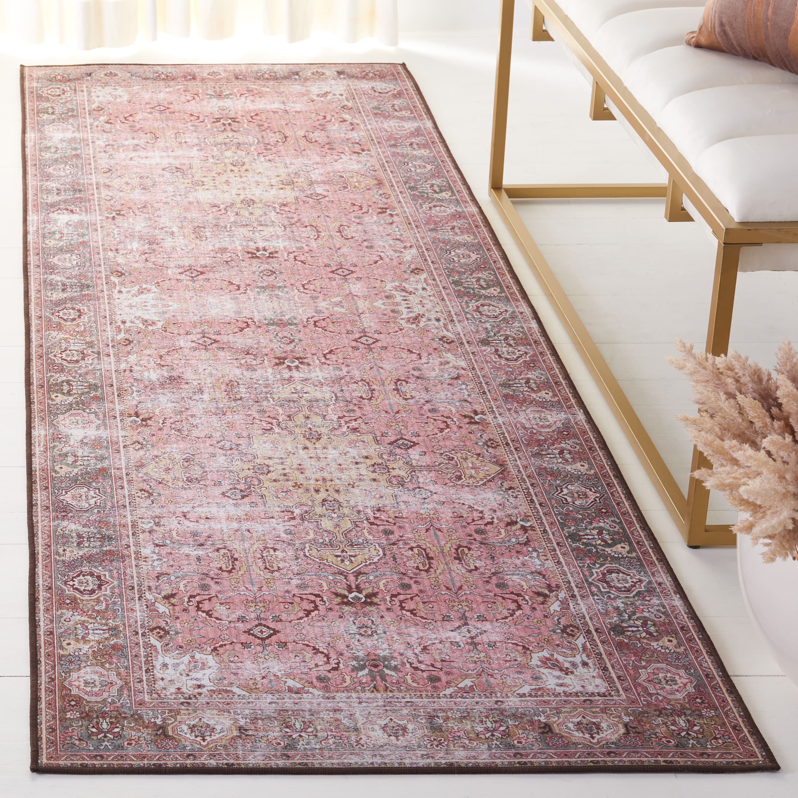 Tucson 144U Pink Beige Machine Washable/Slip Resistant 2ft-6in x 6ft Traditional Rug