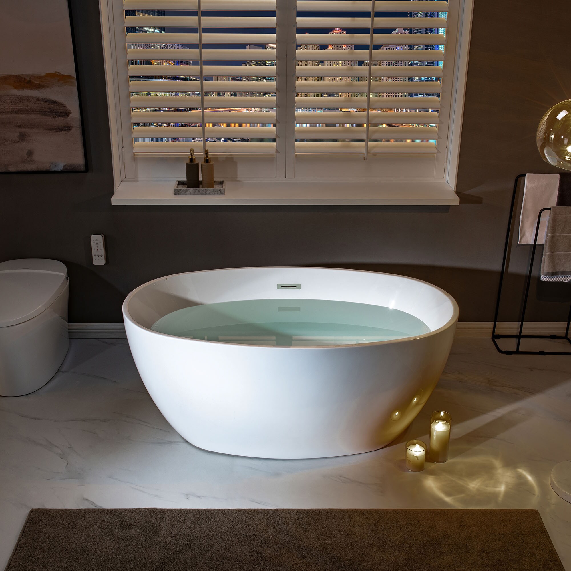 Woodbridge LB166 bathtubs - View #2