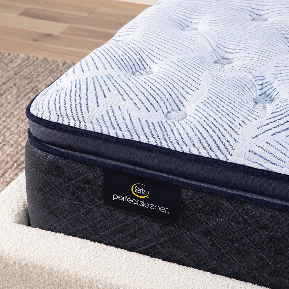 Serta perfect sleeper willow brook 12.5 plush pillow store top mattress