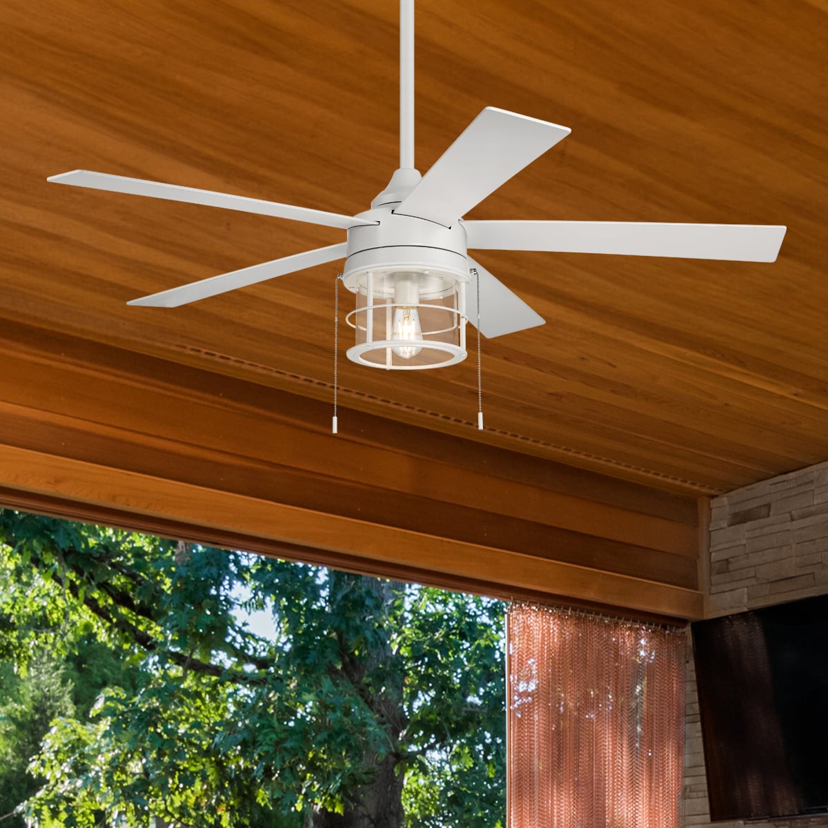 Harbor Breeze LAN52WW5L Landon 52-in Outdoor White with White Blades Ceiling Fan With Light ( 5 -Blade )
