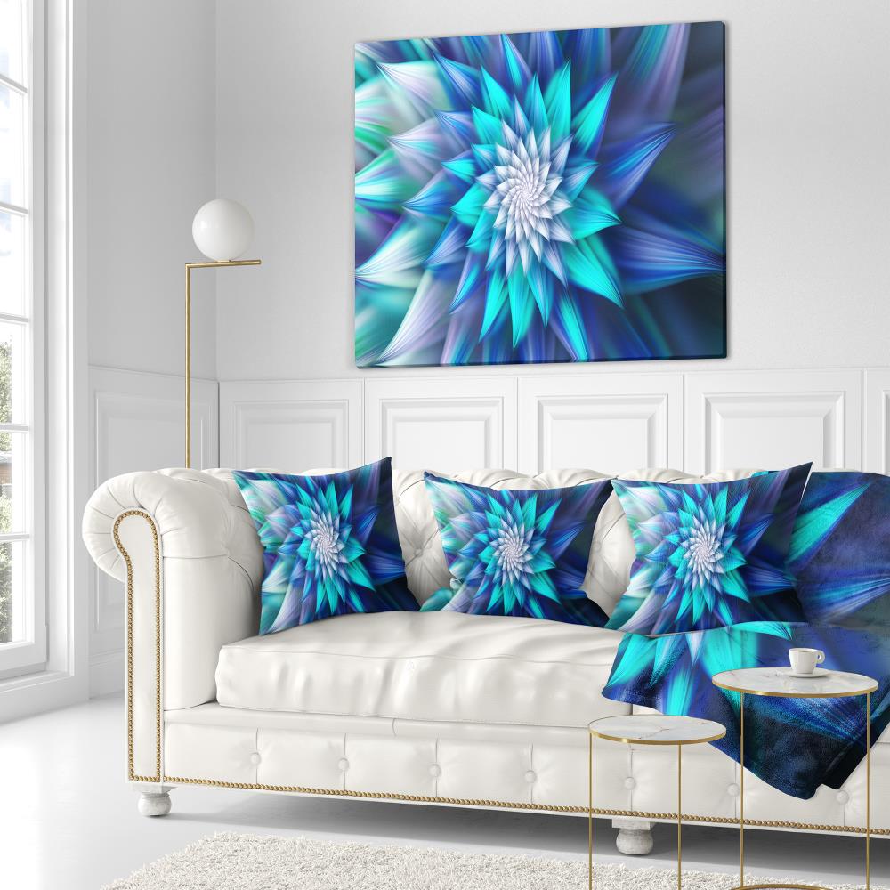 Designart CU15622-18-18 18-in x 18-in Blue Indoor Decorative Pillow