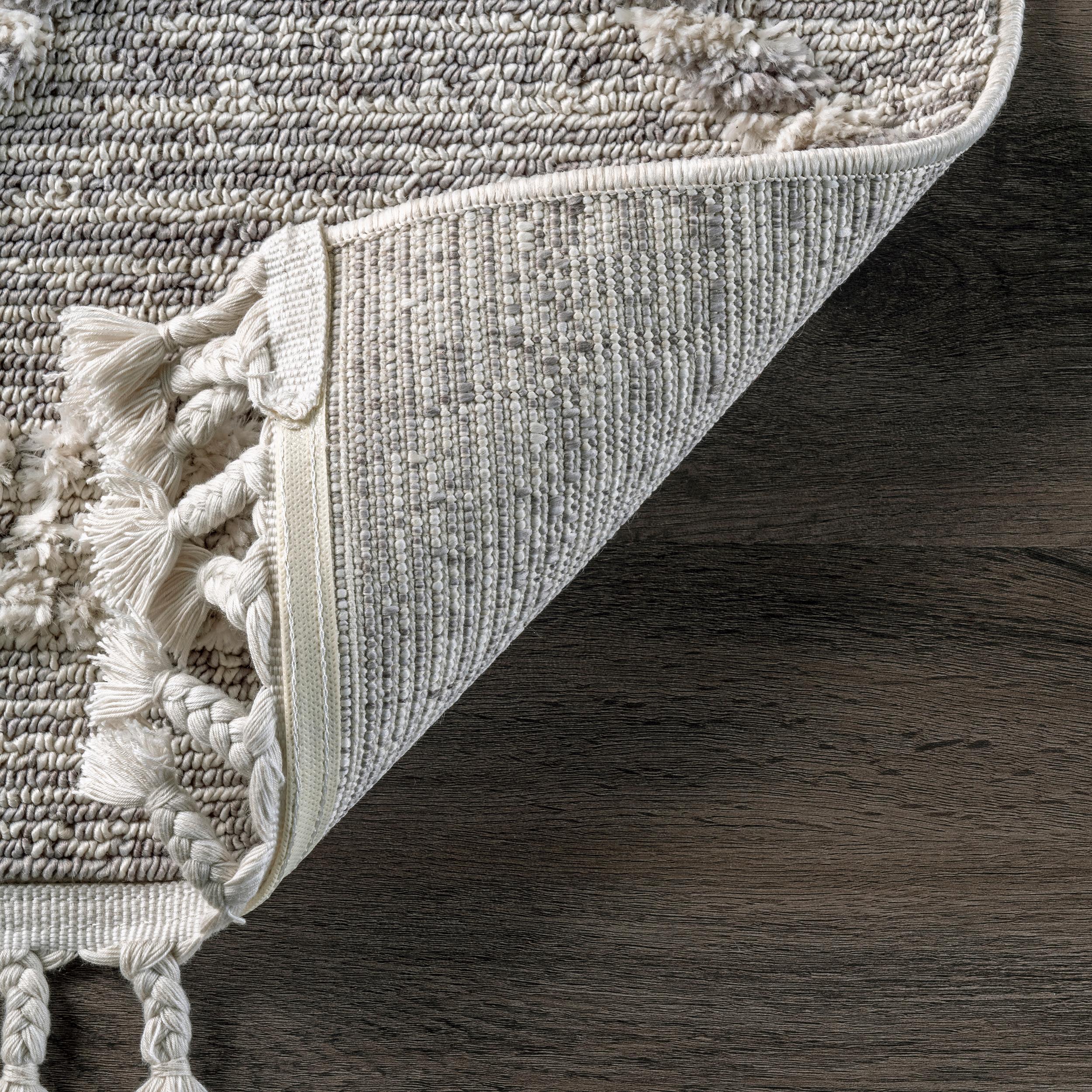 Reversible Gray Braided 25" Synthetic Easy-Care Runner Rug