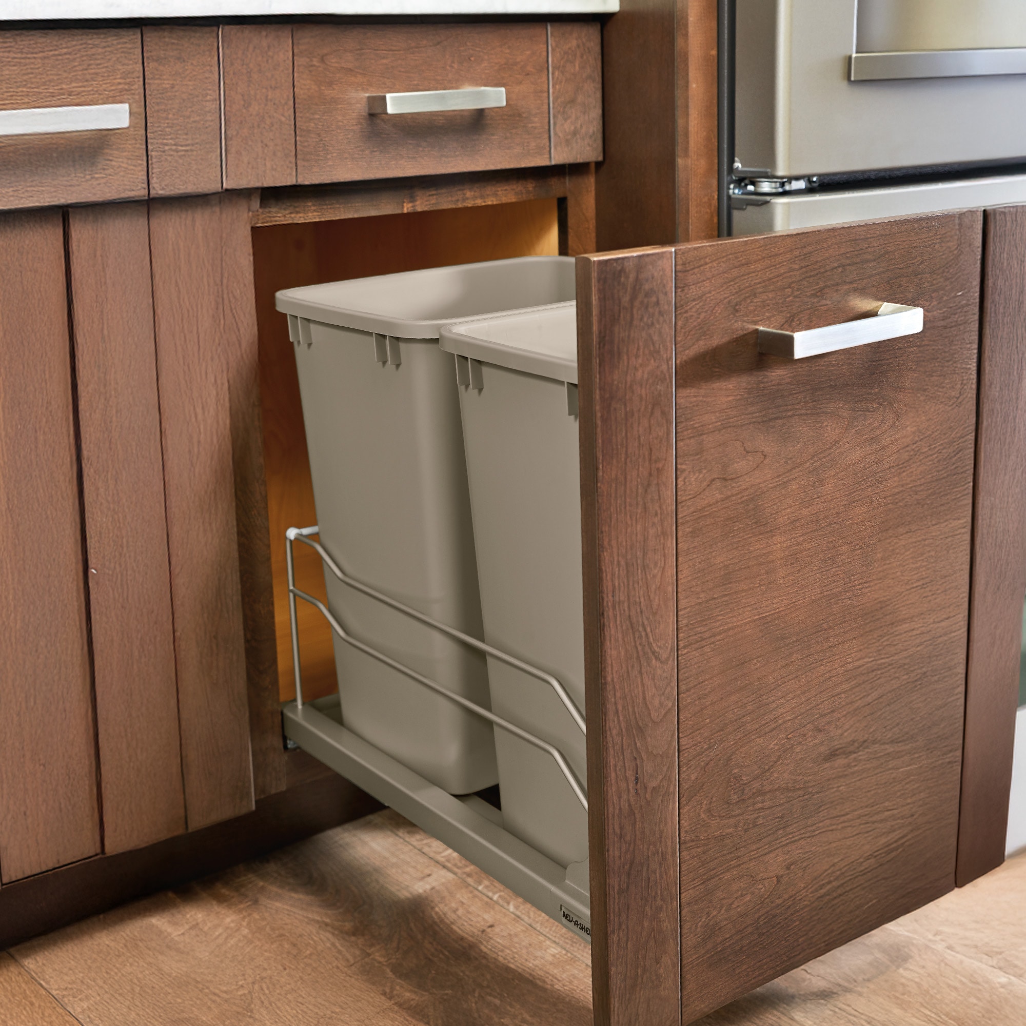 Rev-A-Shelf 313295 Pullout-Trash-Cans - View #6