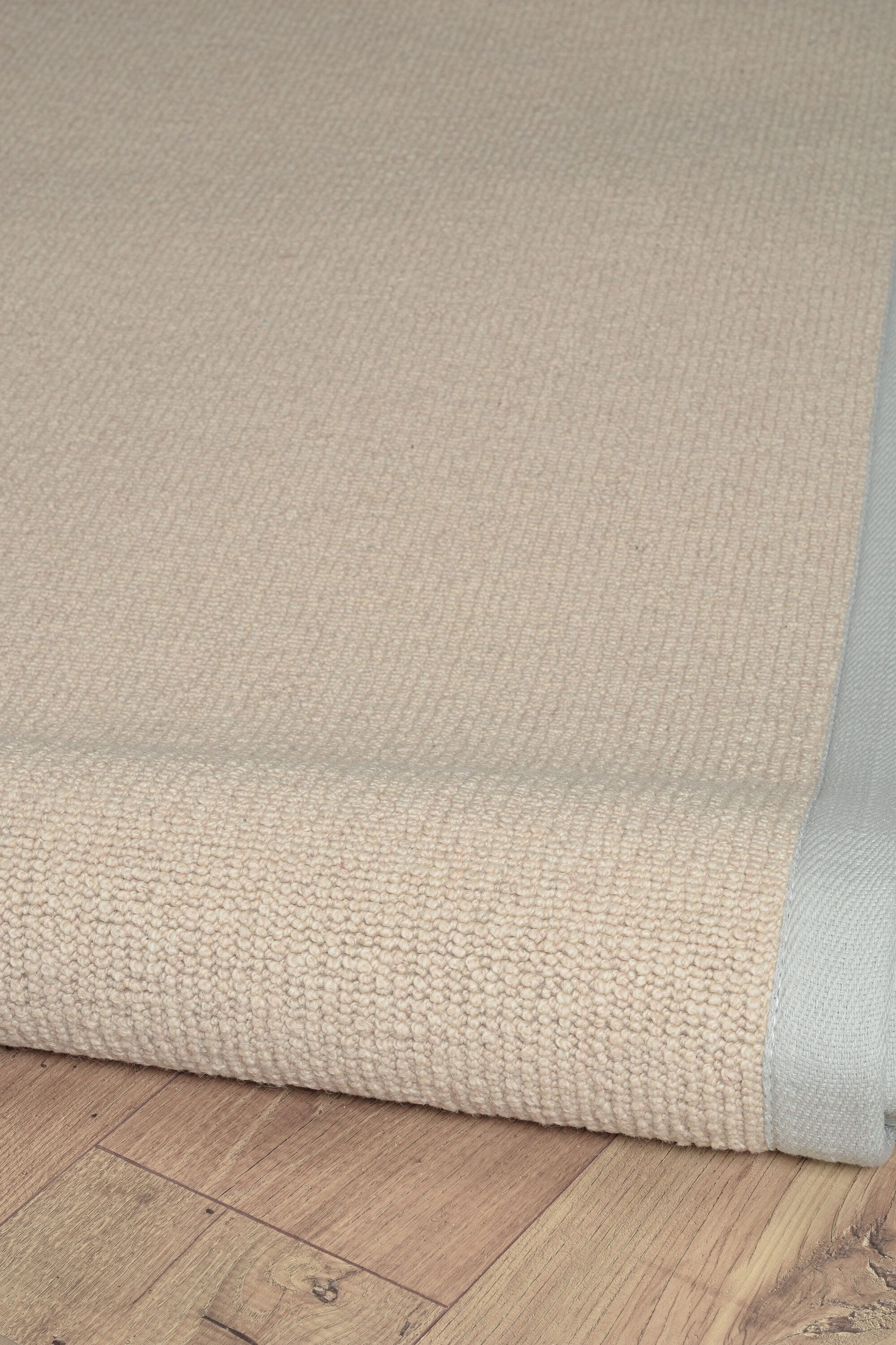 Linon RUG-AT010913 rugs - View #3