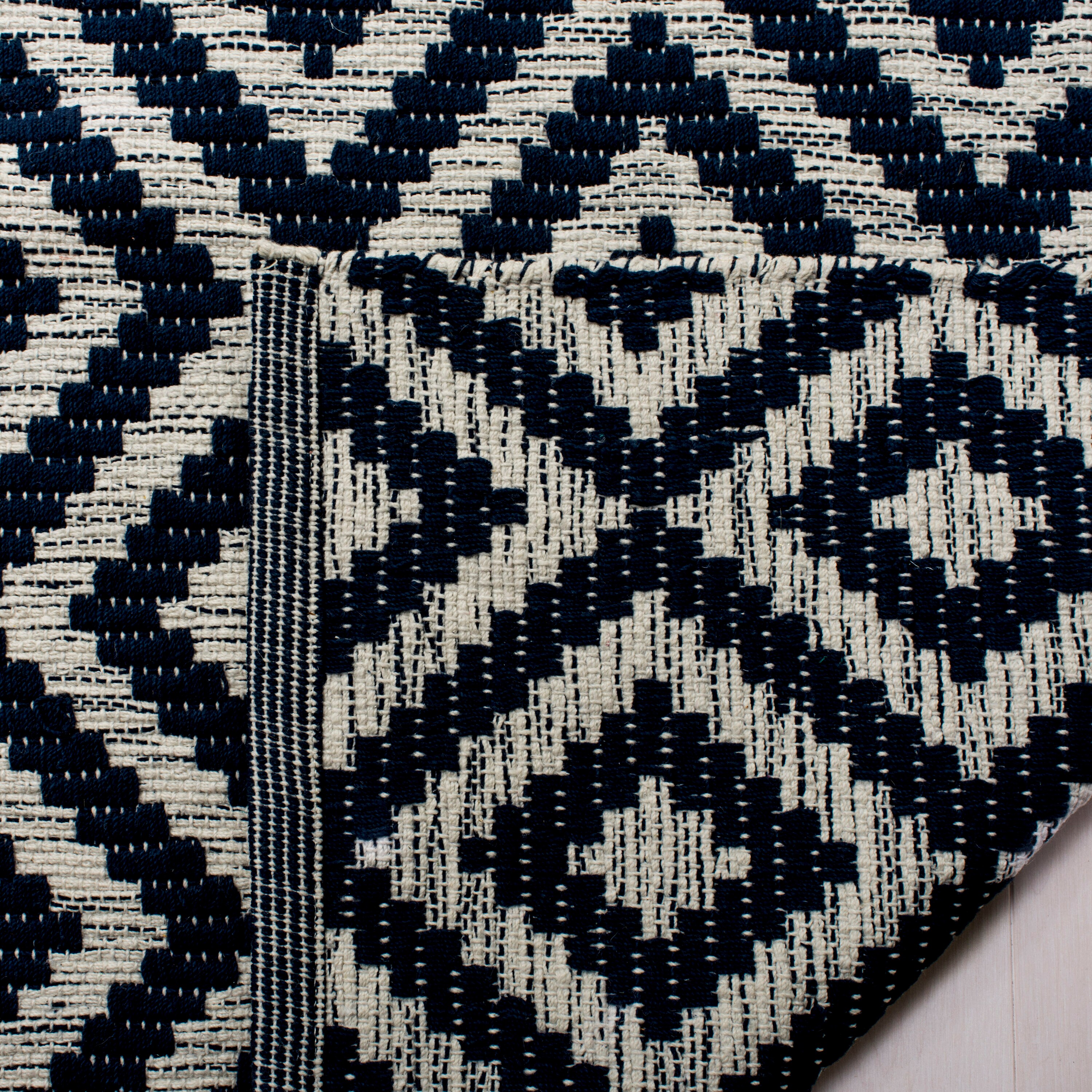 Safavieh MTK613C-27 rugs - View #3