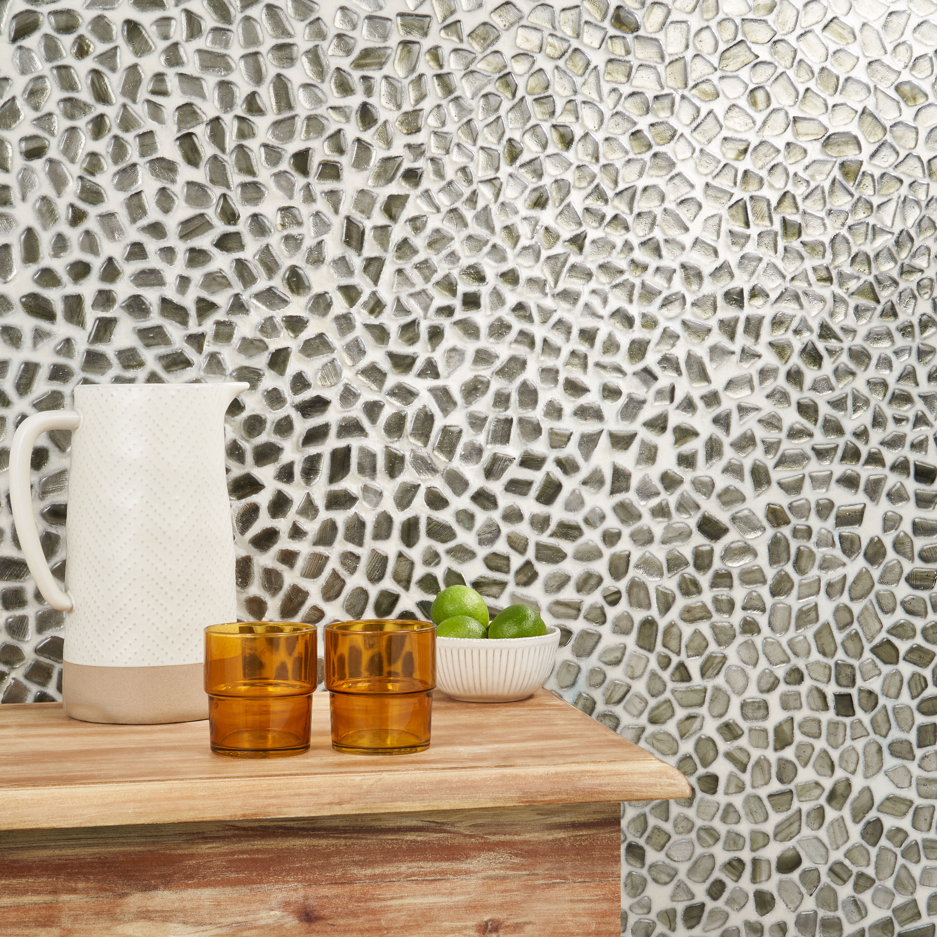 Apollo Pebble Platinum Polished Glass Mosaic Tile