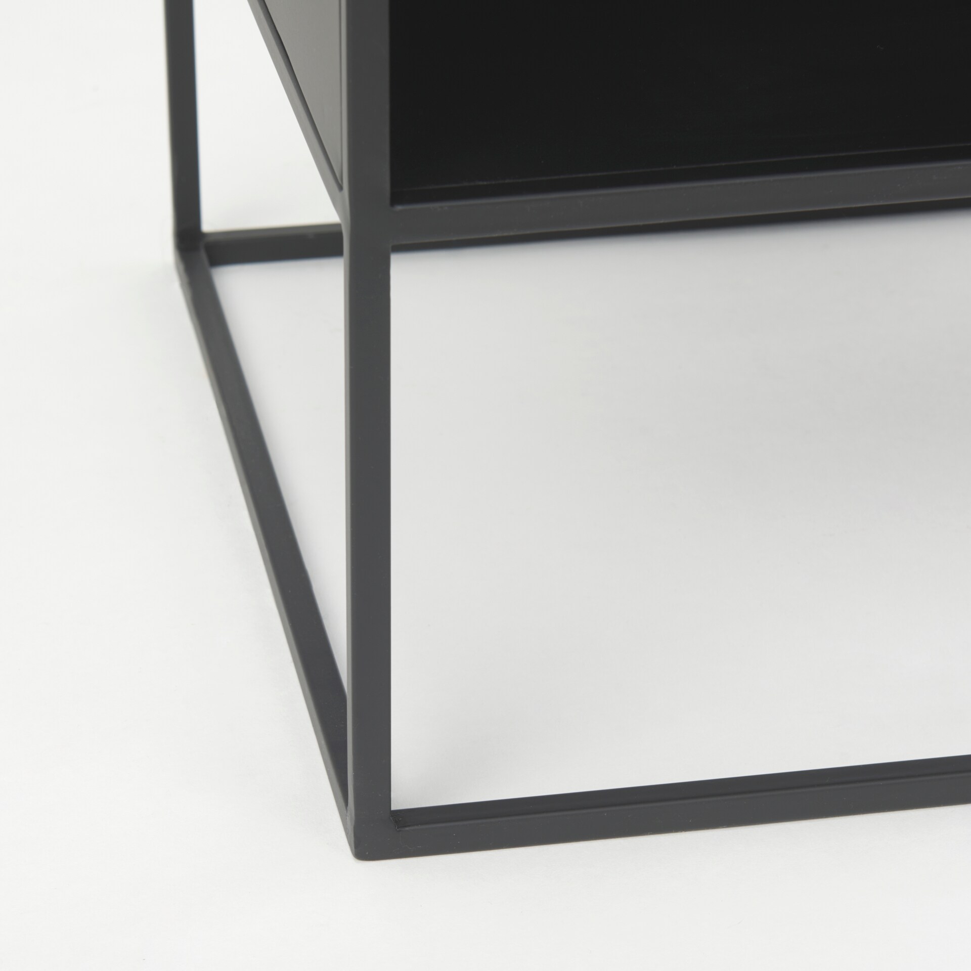 Mercana 70096 End-Tables - View #8
