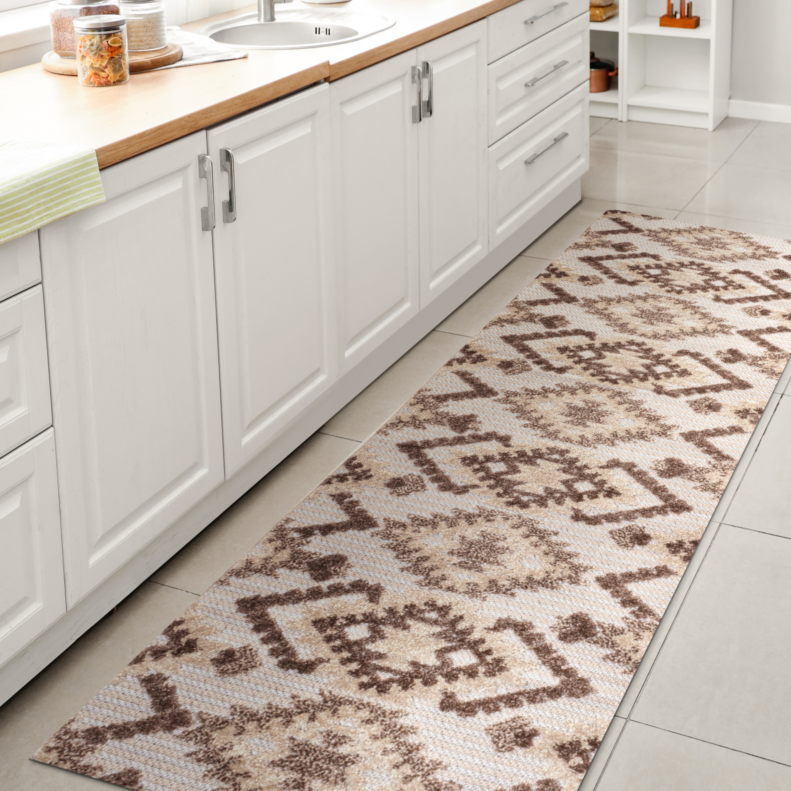 JONATHAN  Y SBH107C-28 South Beach Sumak High-Low Neutral Diamond Kilim 2 x 8 (ft) Loomed Polypropylene Brown/Ivory Rectangular Indoor/Outdoor Geometric Bohemian/Eclectic Runner rug
