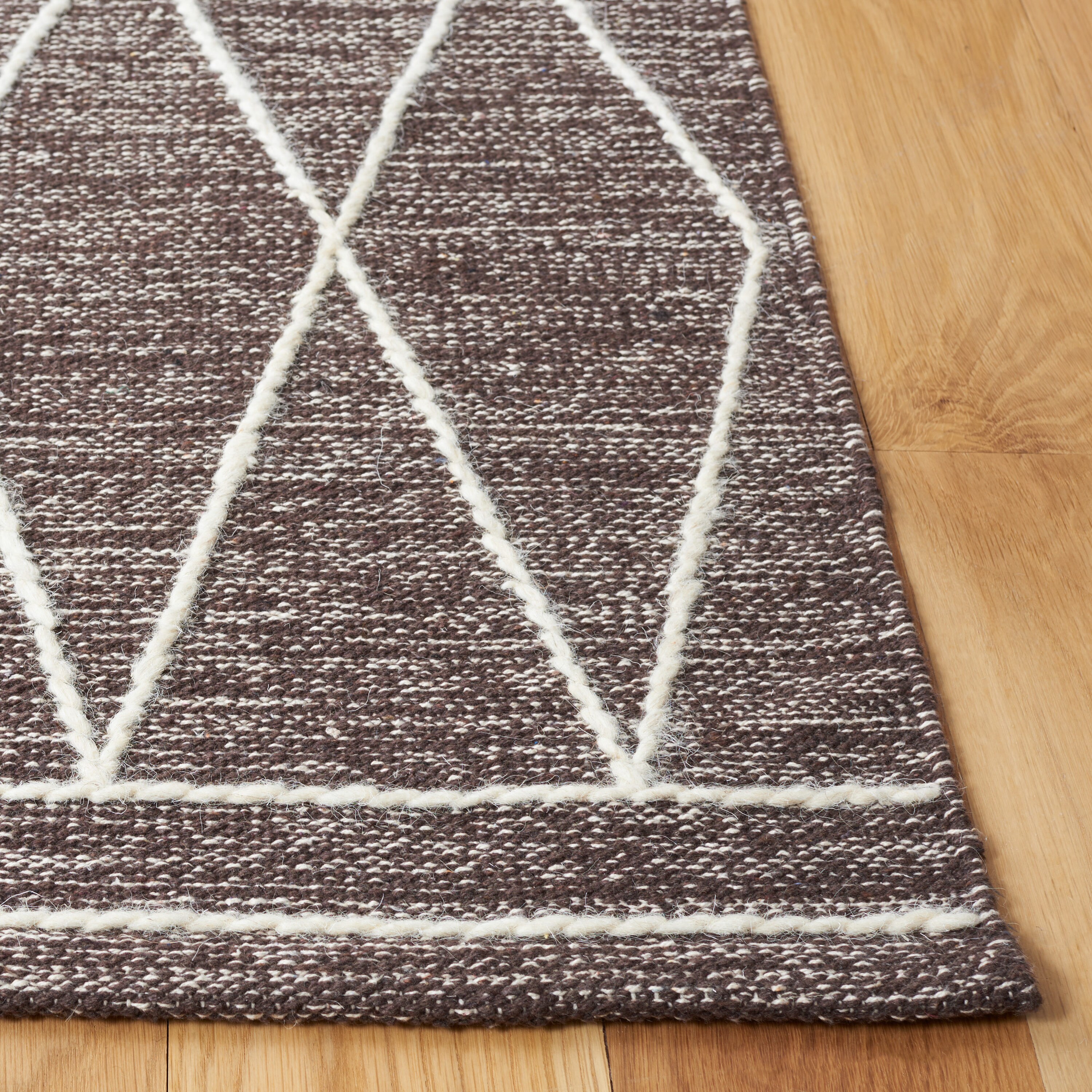 Safavieh KLM852T-5 rugs - View #3