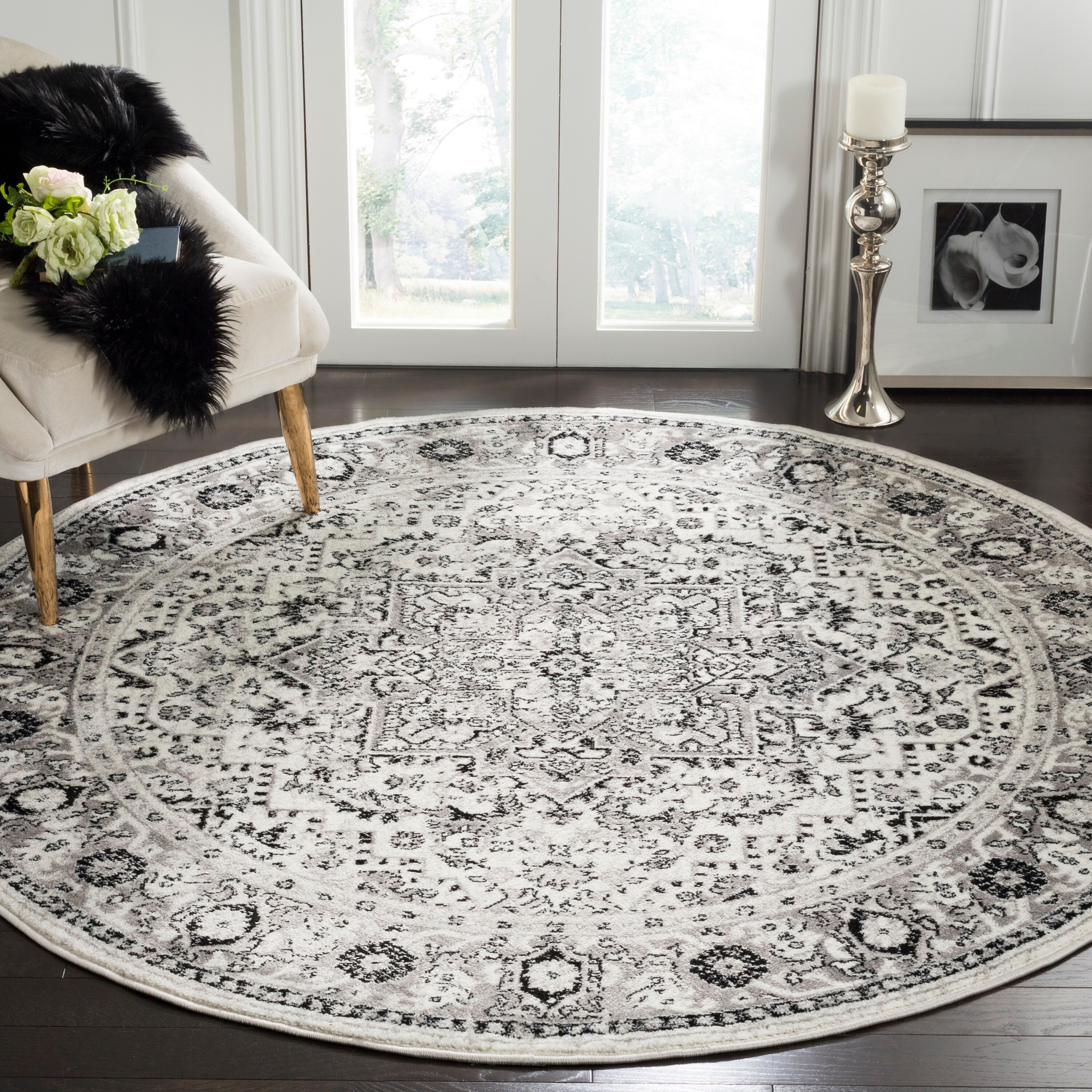 Safavieh SKY126K-6R Skyler Pasah 6 x 6 (ft) Loomed Polypropylene Gray/Ivory Round Indoor Floral/Botanical Oriental Area rug