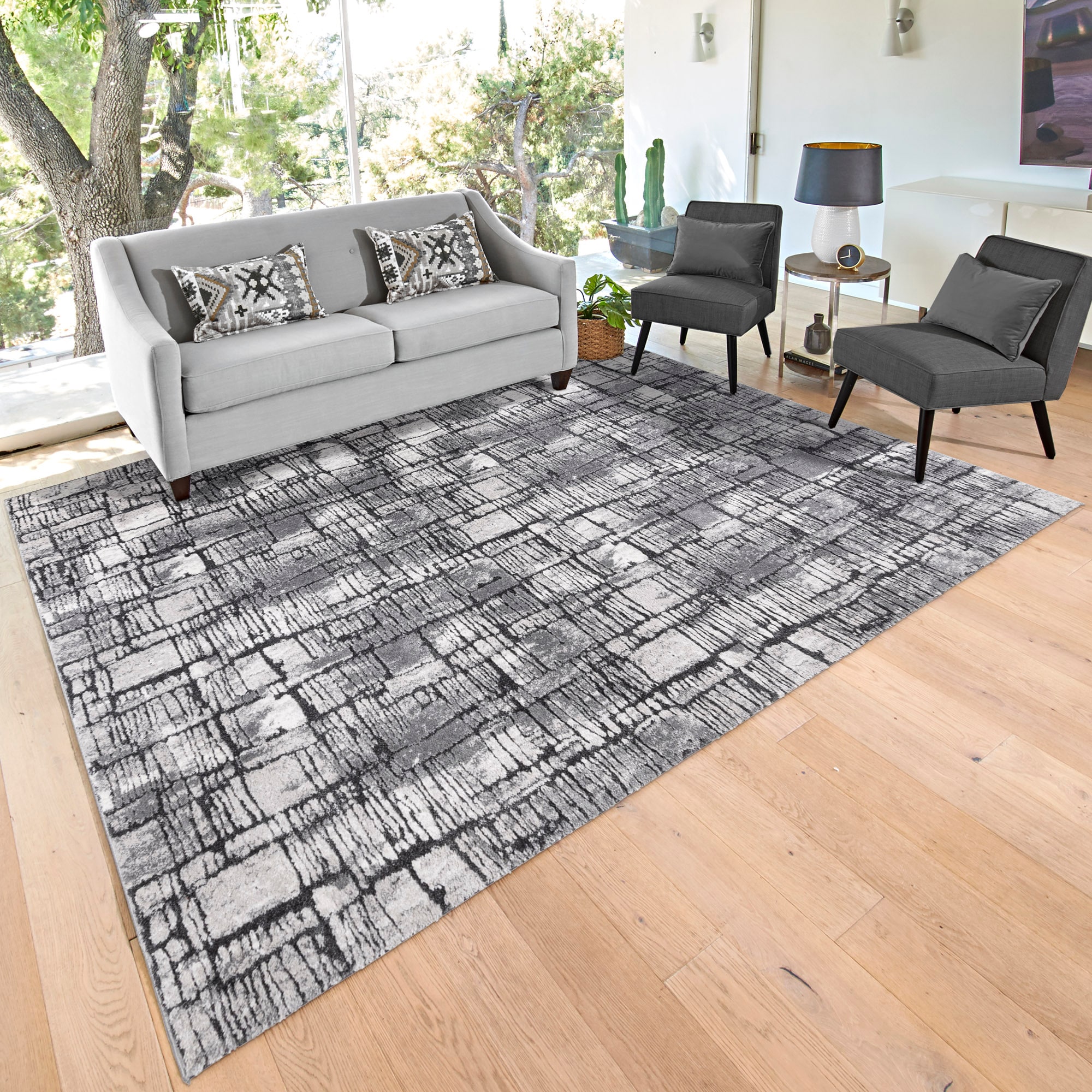 Imani 6' x 9' Black and Gray Abstract Shag Rug