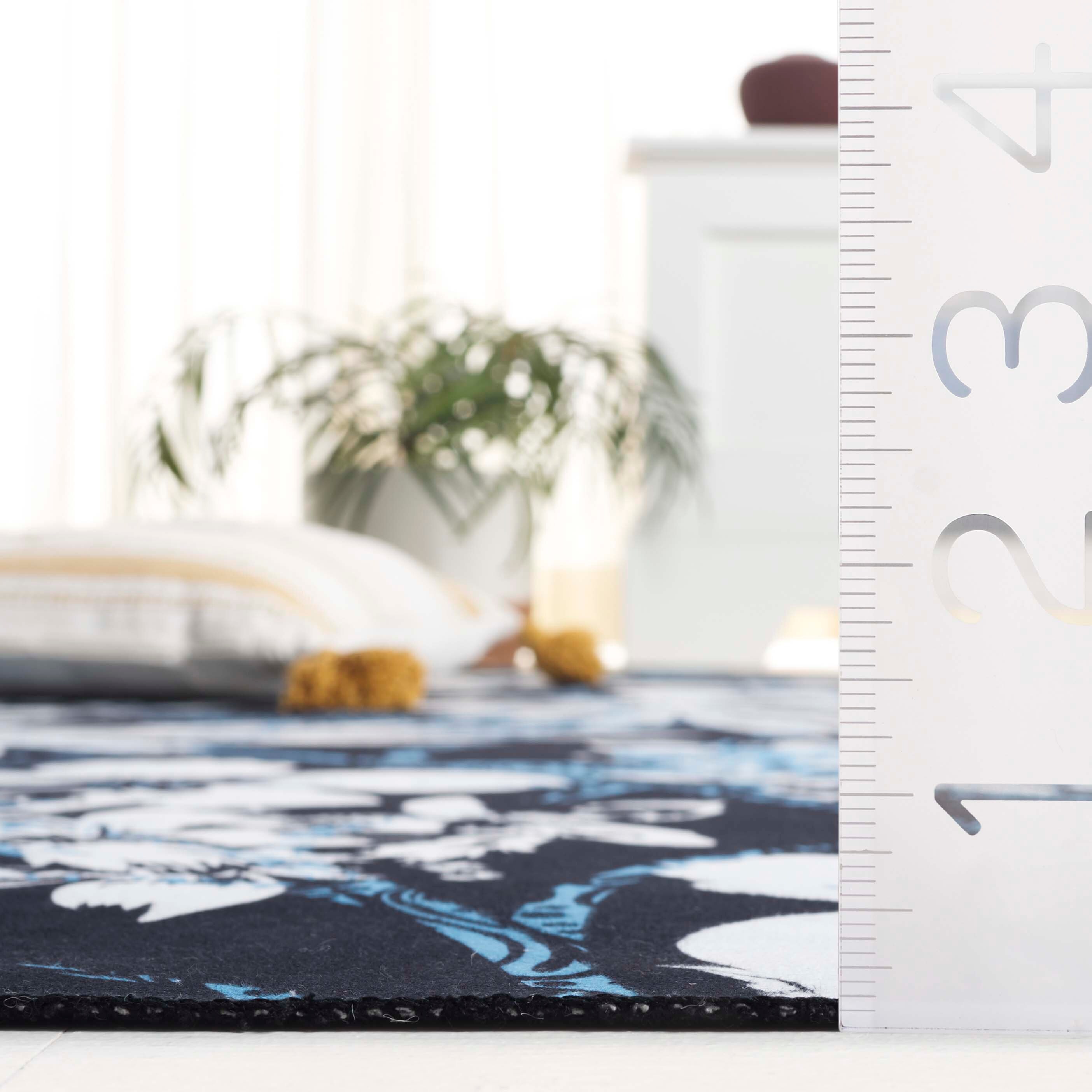 Safavieh MBU825M-4 rugs - View #4