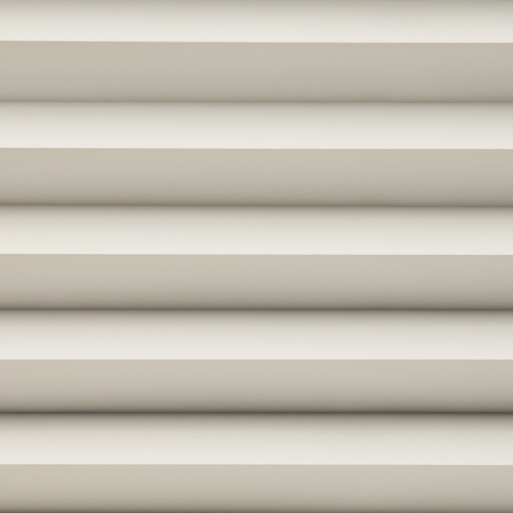 Bali 05B-8000 Dayliner 1" Liner Light filtering Polyester Pleated shade swatch