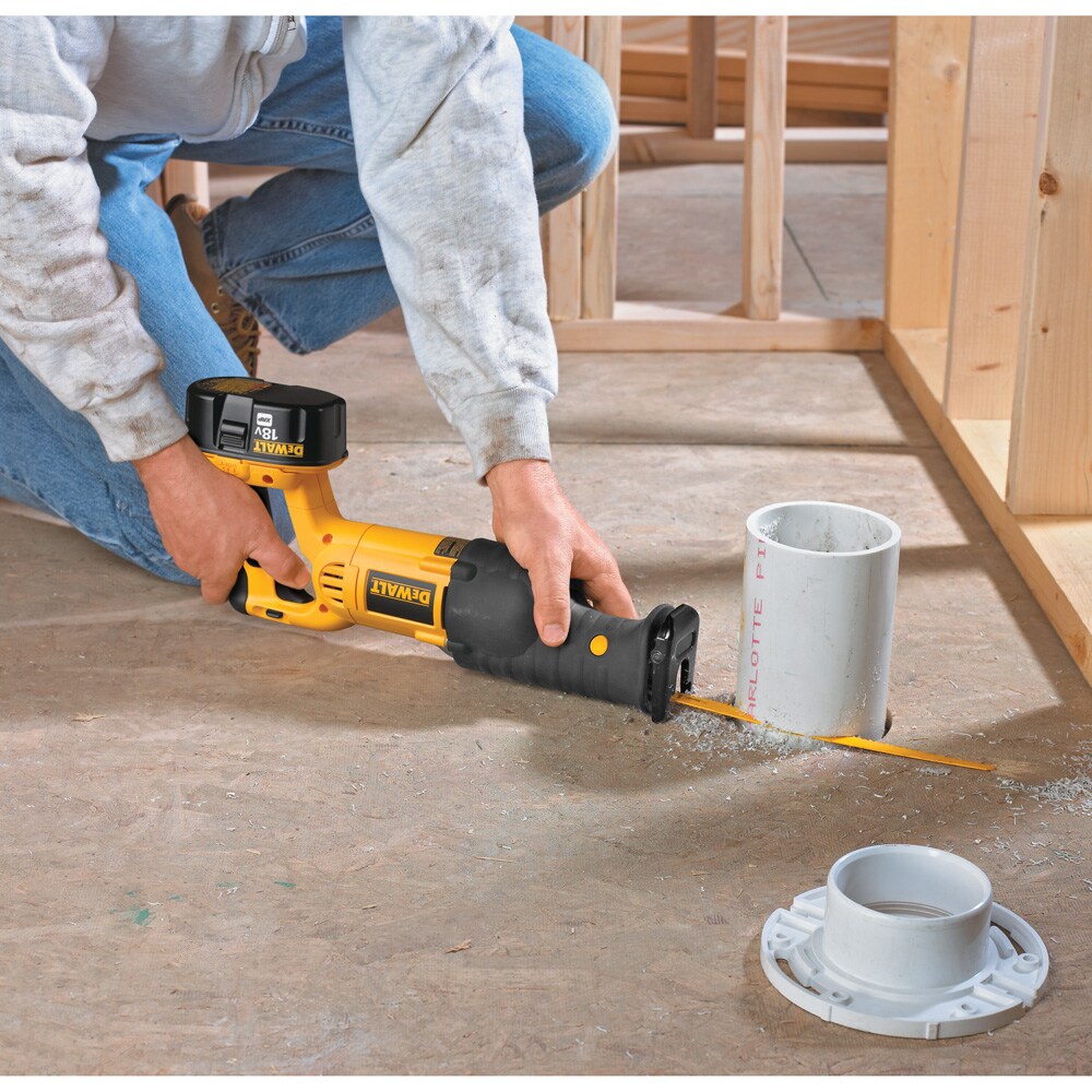 18 volt dewalt store reciprocating saw