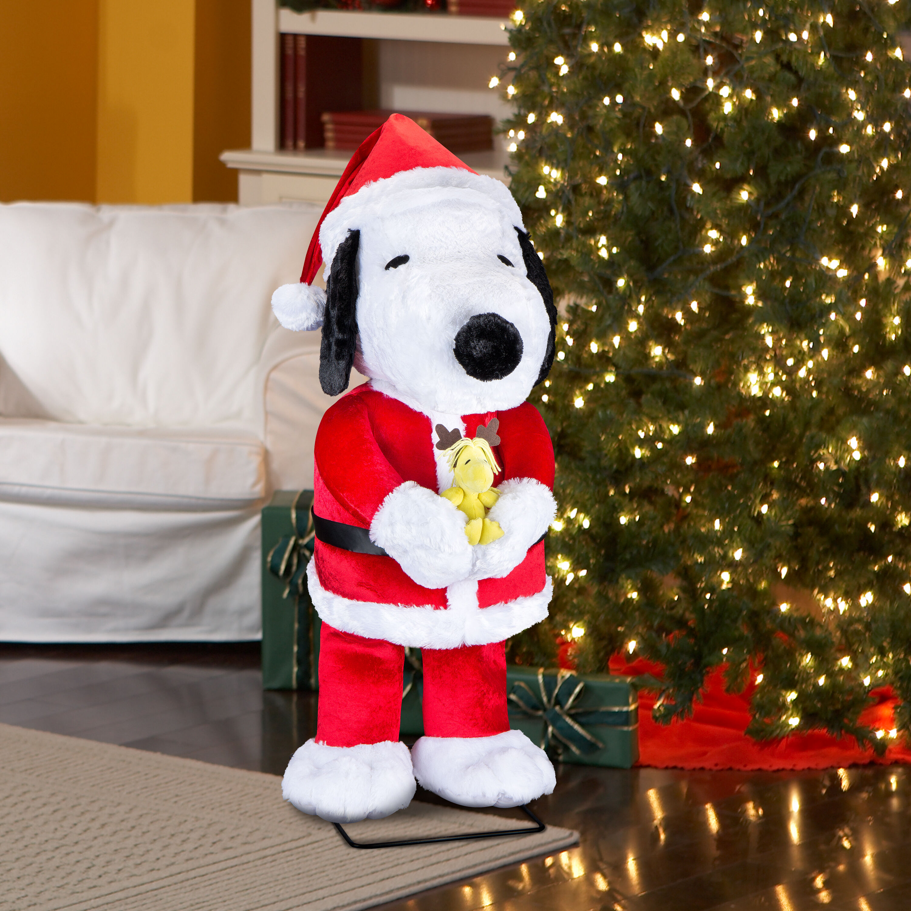 Peanuts deals Snoopy Holiday Decor/Toy Bundle