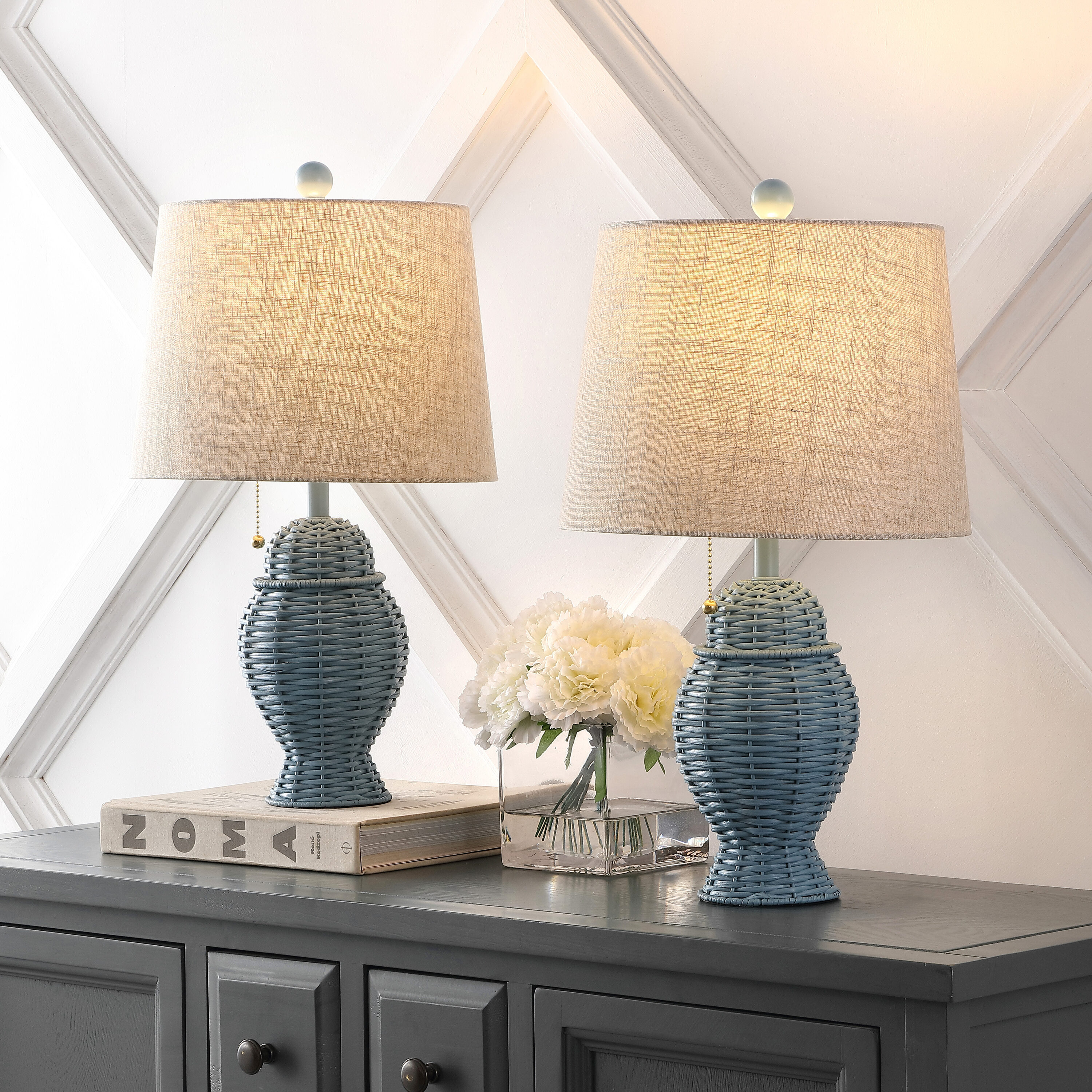 JONATHAN  Y JYL4041B-SET2 Margie Iron/Wicker Bohemian Rustic 20.5-in Blue LED Pull-chain Table Lamp with Linen Shade 2 -Set