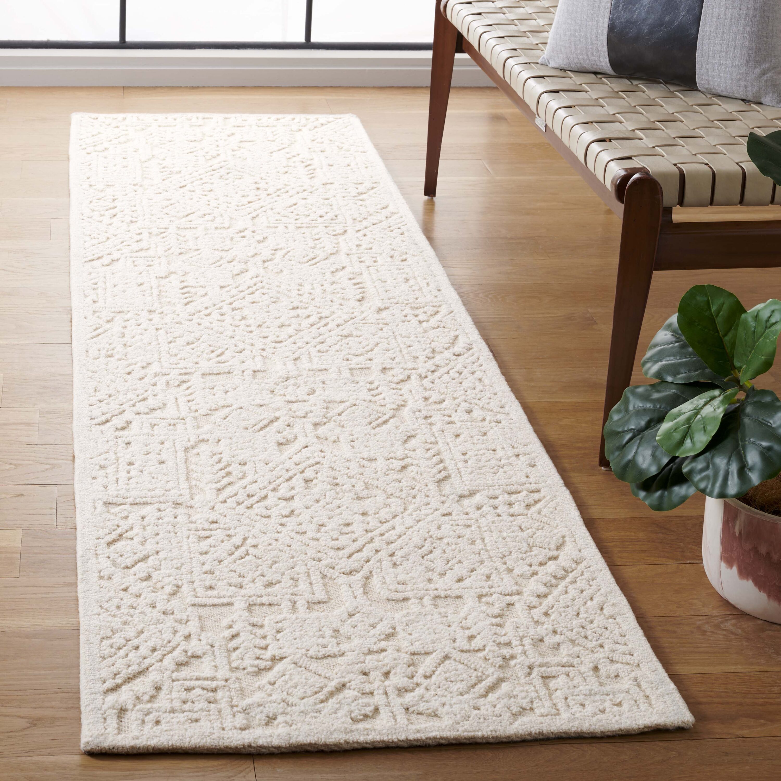  Textural 107 Ivory Contemporary 2ft-3in x 8ft Runner Rug