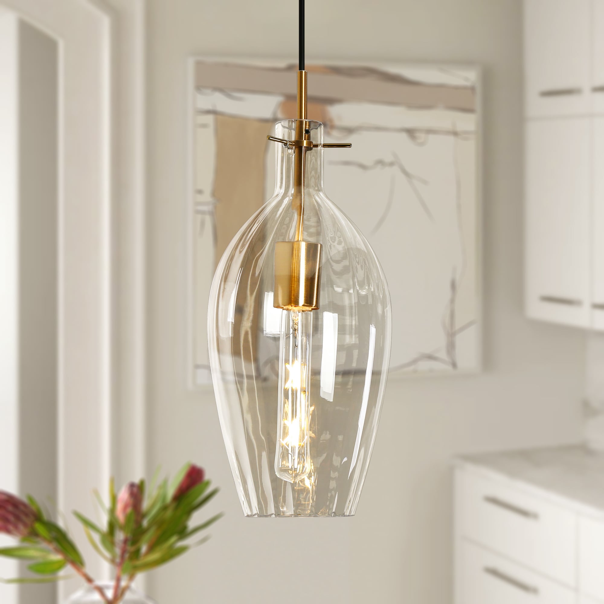 Uolfin QRVRM2-LWS24917-L8 1 -Light Matte Black and Brass Gold in Vase Glass Modern/contemporary Clear glass Cylinder Mini Hanging Pendant light