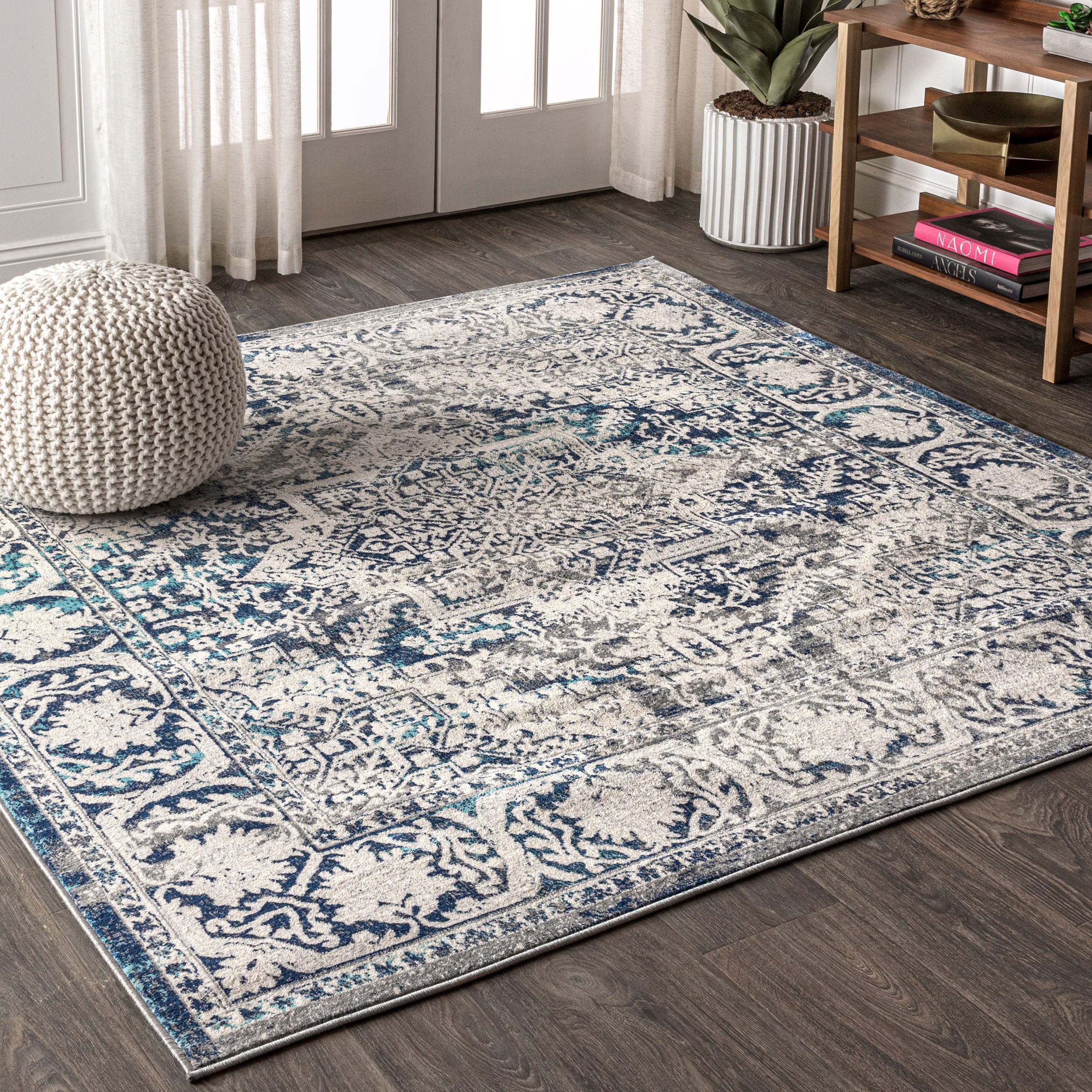 JONATHAN  Y MDP100B-5SQ MODERN PERSIAN Vintage Medallion 5 x 5 (ft) Loomed Polypropylene Navy/Light Grey Square Indoor Medallion Persian Area rug
