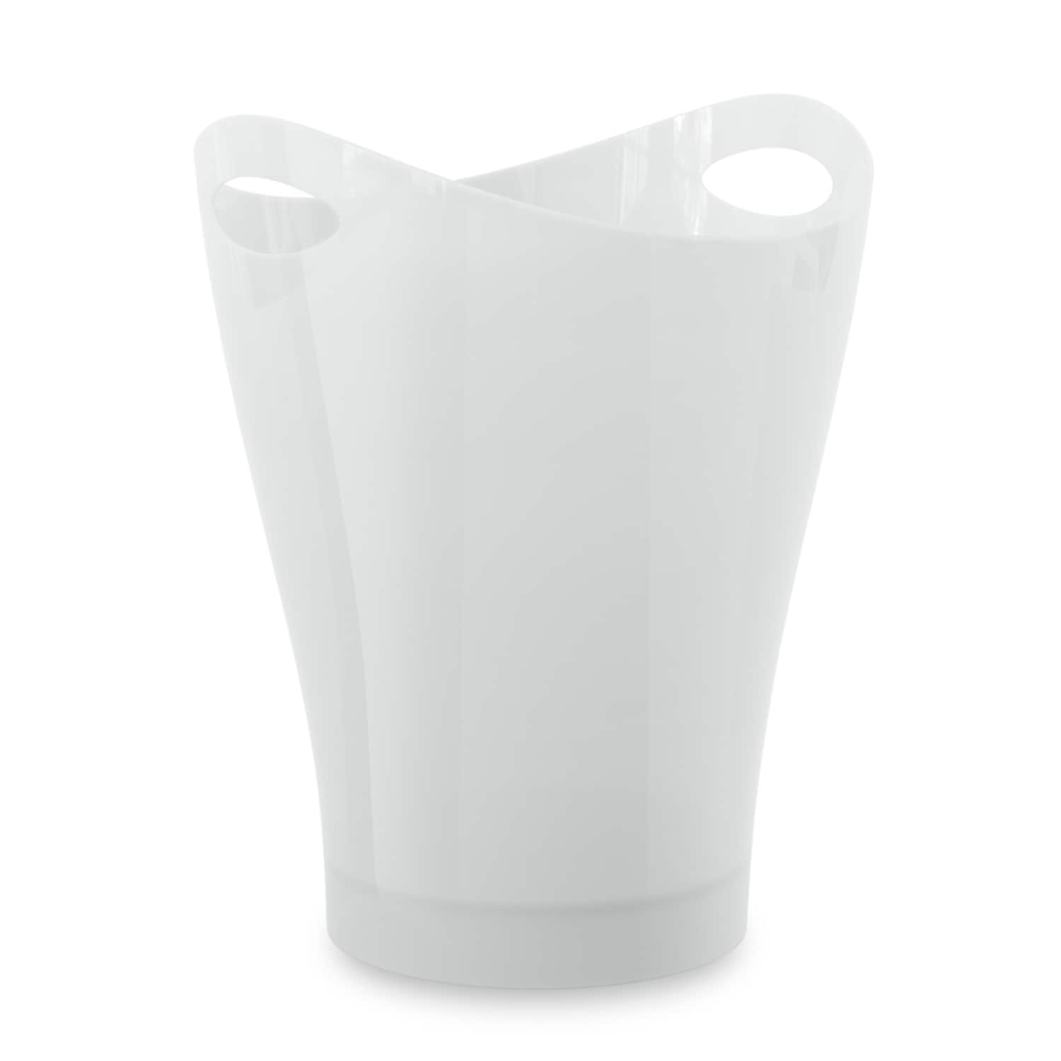 Umbra  Garbino 2.25 gal White Plastic Contemporary Wastebasket
