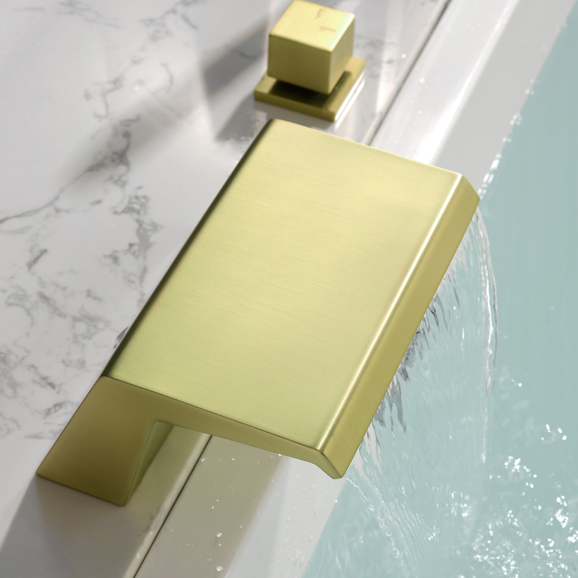 Clihome CSMD-BF17-21BG Roman-Tub-Faucets - View #10