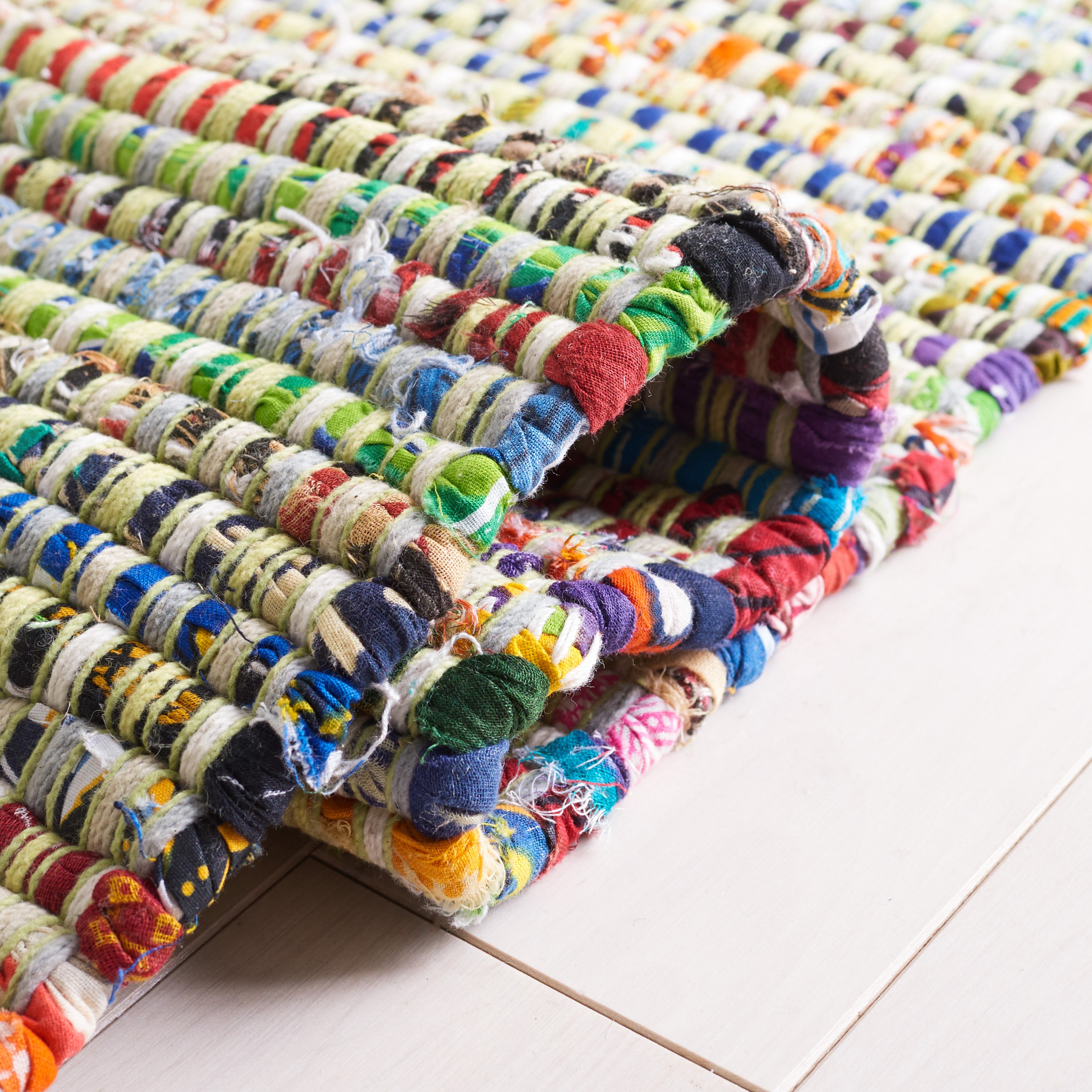 Safavieh MTK972G-28 rugs - View #5