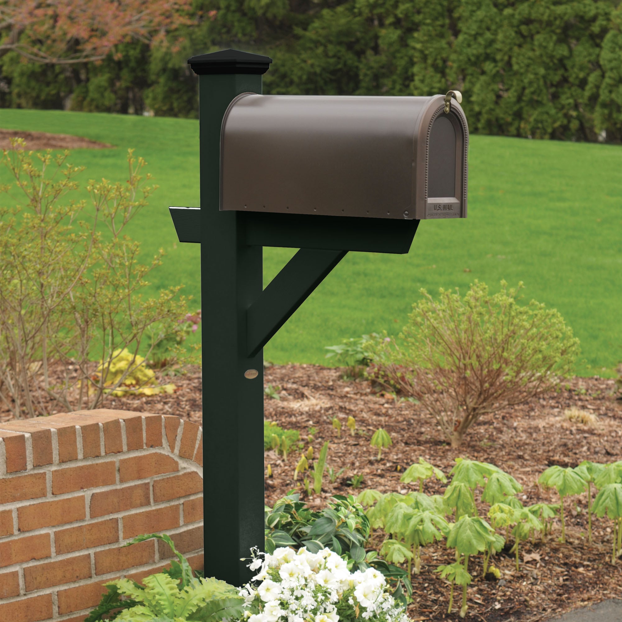 highwood AD-MLBX1-CHE Mailbox-Posts - View #2
