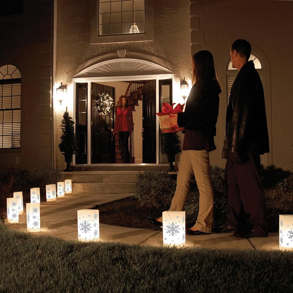 LumaBase 34410 Patio-String-Lights - View #4