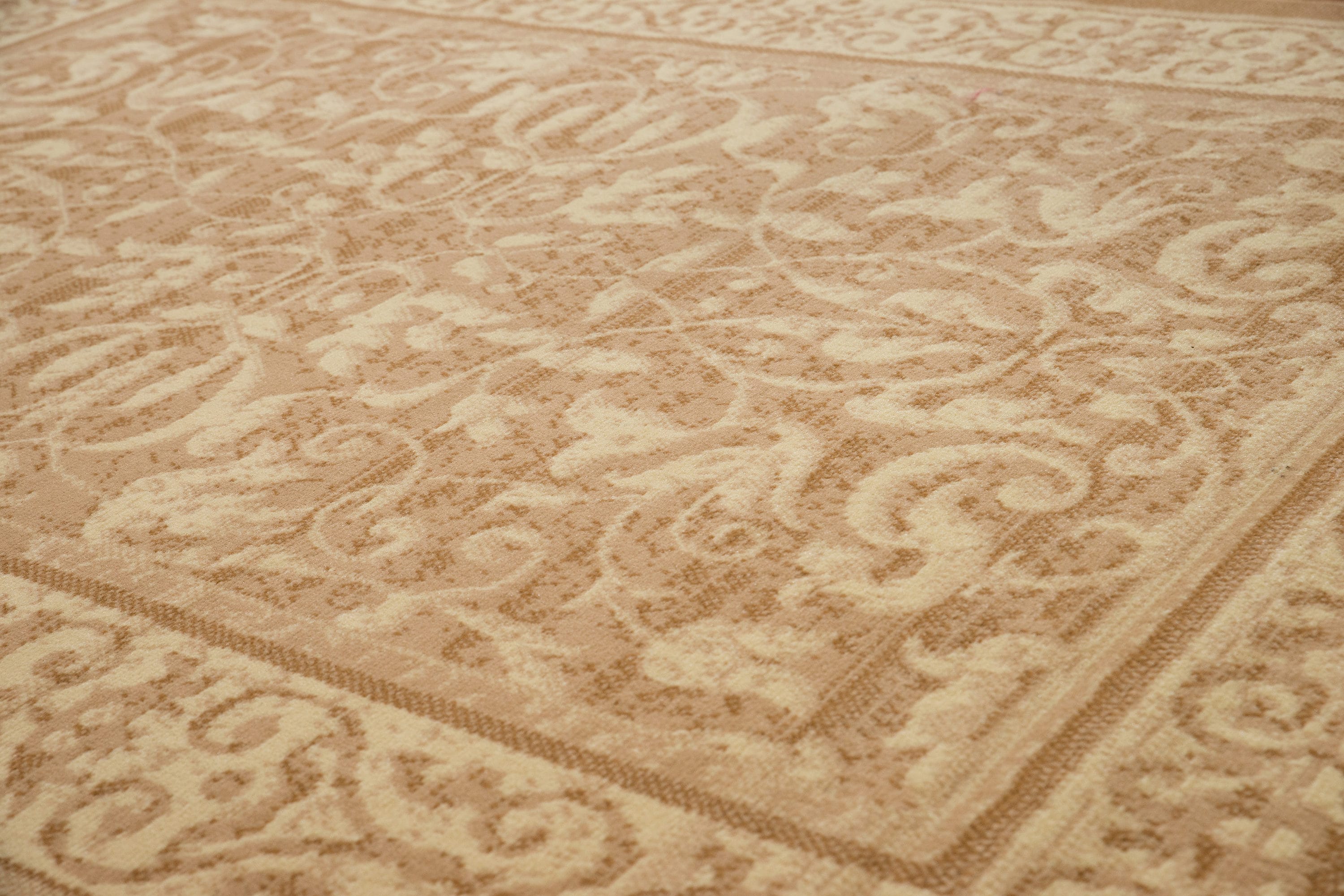 United Weavers Of America 851 10626 28A rugs - View #5