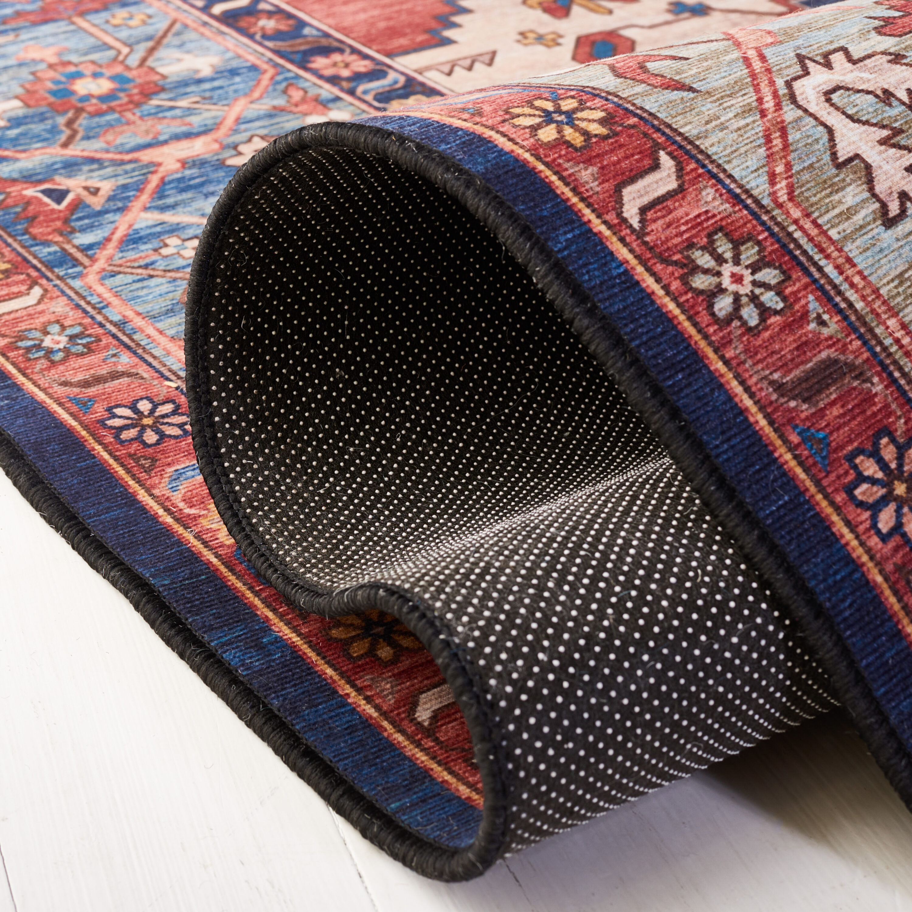 Tucson Blue Synthetic 3' x 5' Machine Washable Area Rug