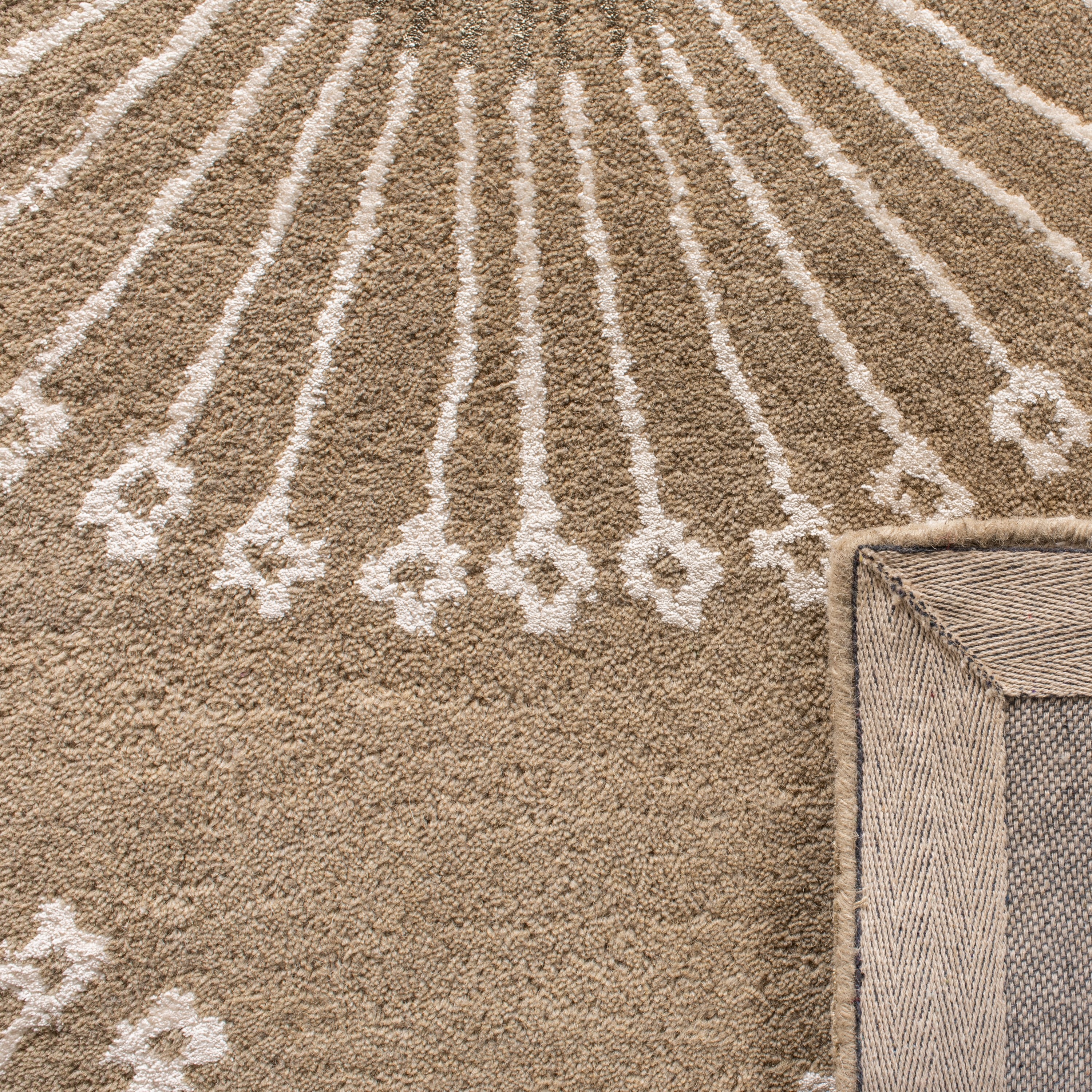Safavieh SOH821A-4 rugs - View #6