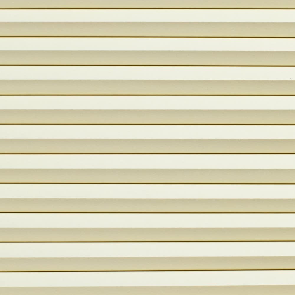 Bali 06B-1297 Hideaway Pale Sunshine Blackout Polyester Single Cellular shade swatch