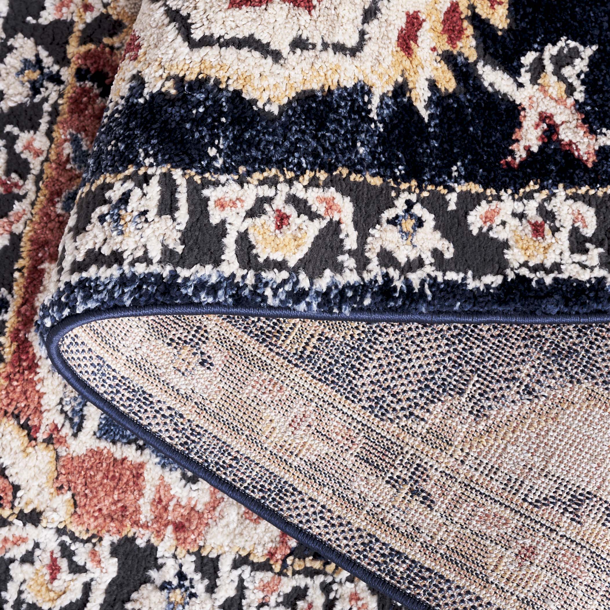 Safavieh LUN111N-7SQ rugs - View #5