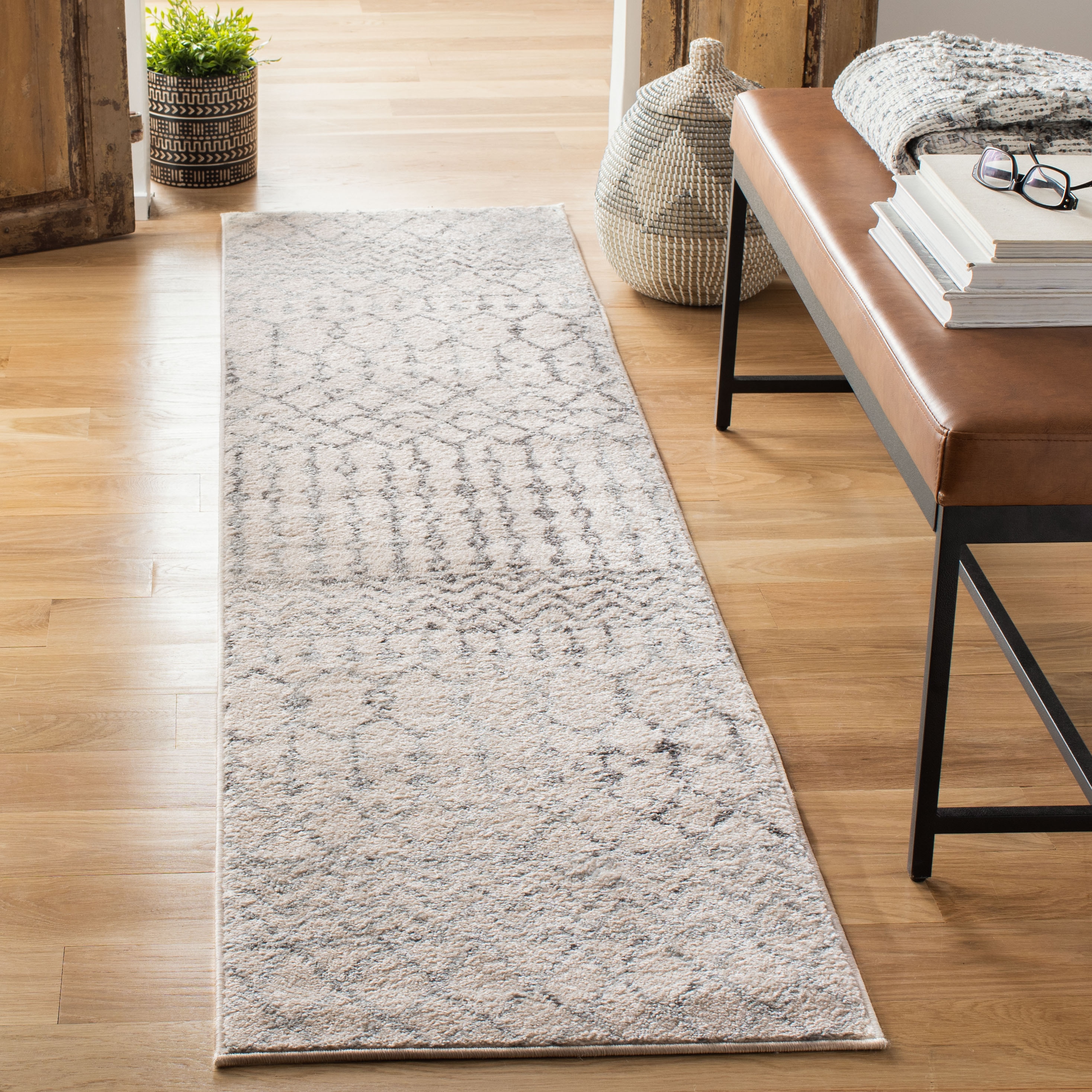 Tulum 270A Ivory Grey 2 x 17 Rectangular Runner rug