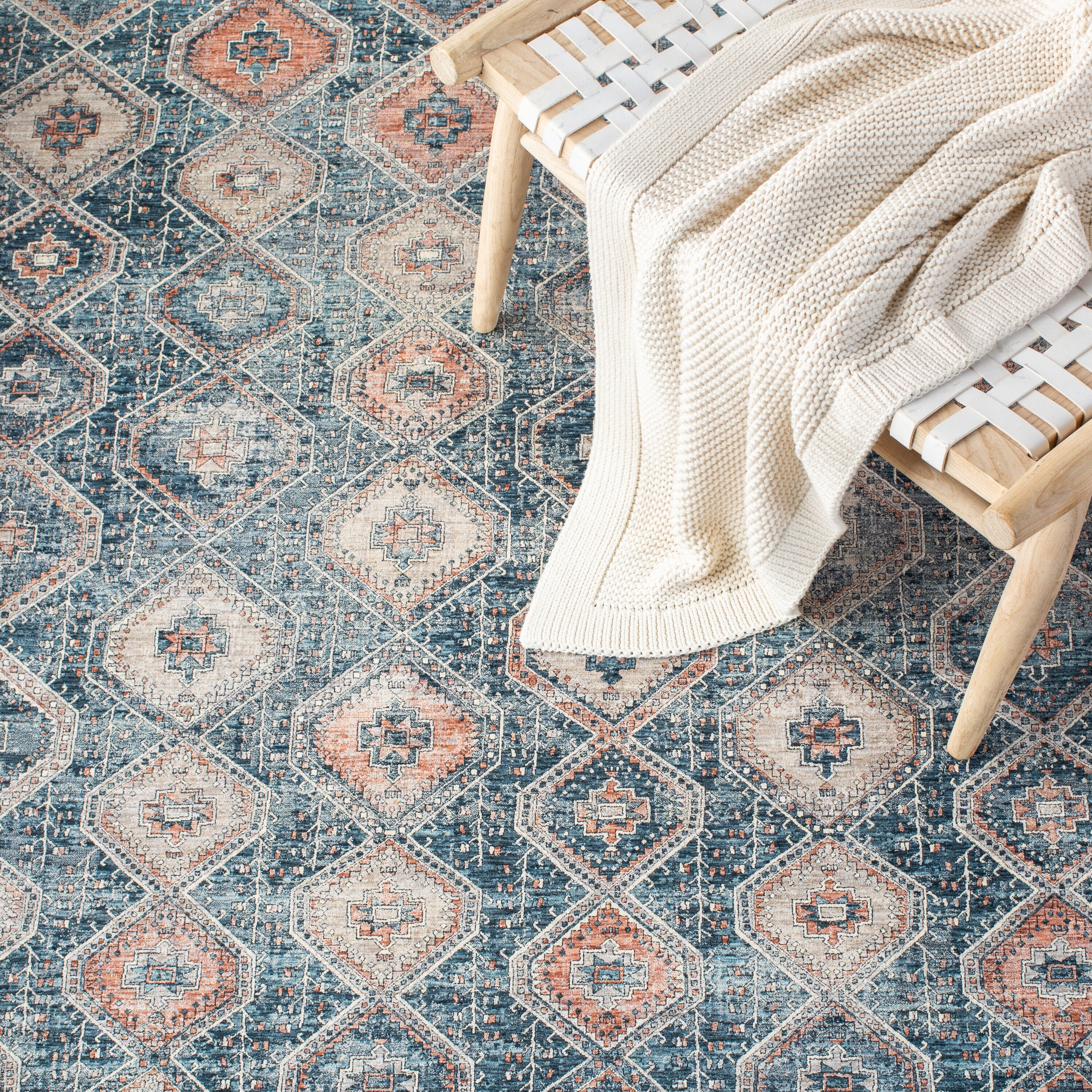 Safavieh SIG752M-10 rugs - View #6