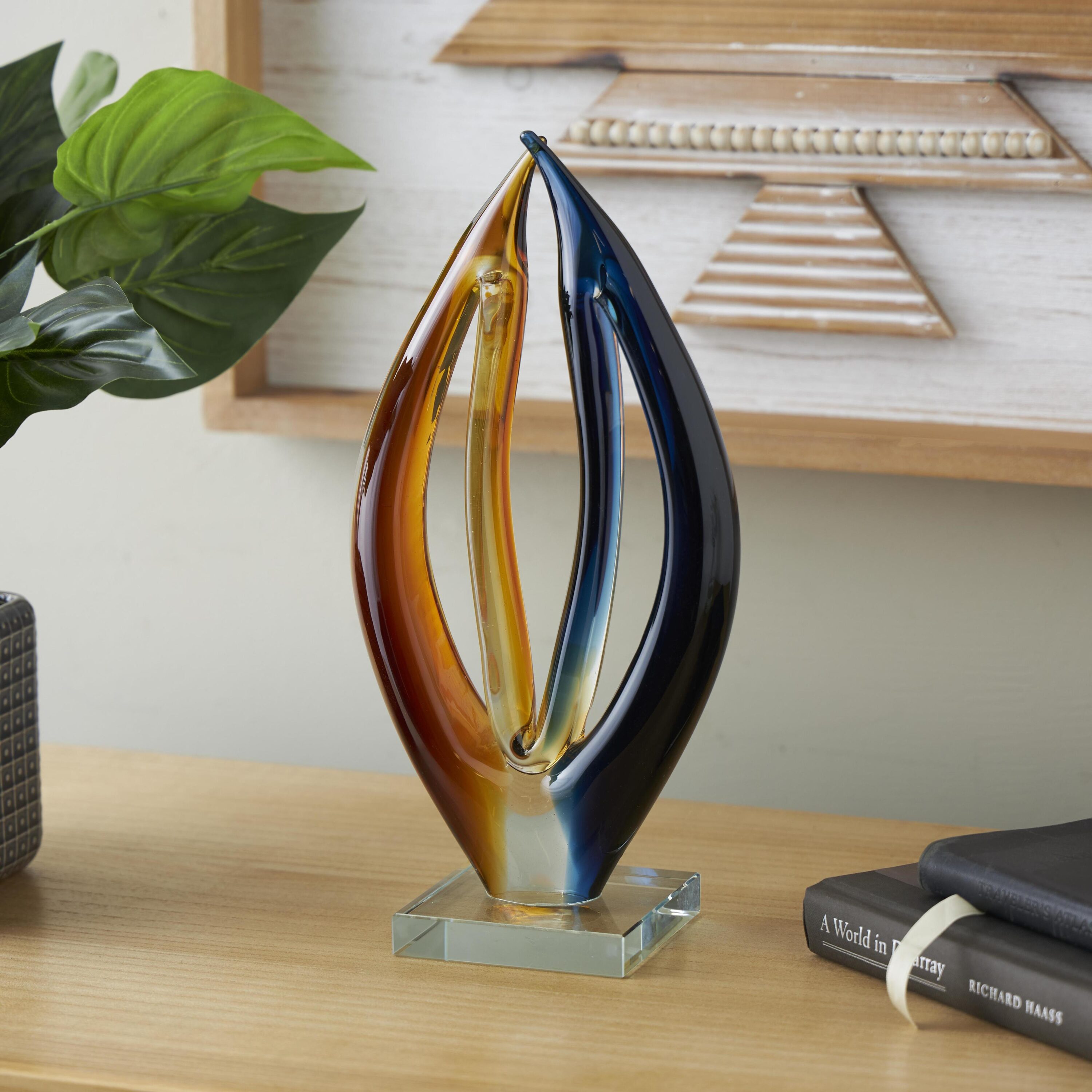 Grayson Lane 822904 Multiple colors/finishes Glass Modern Sculpture