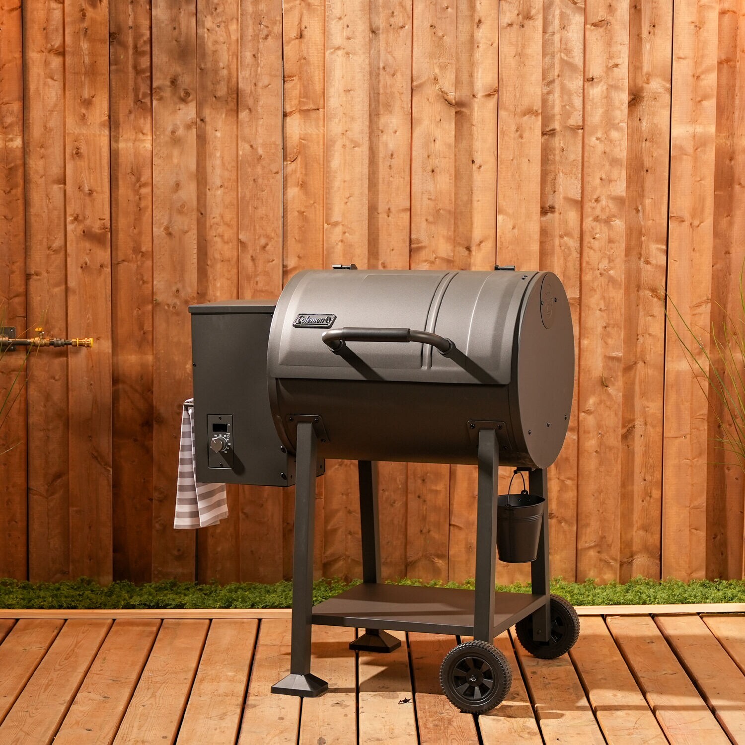 Coleman CO-700PG-2-KIT Pellet-Grills - View #2