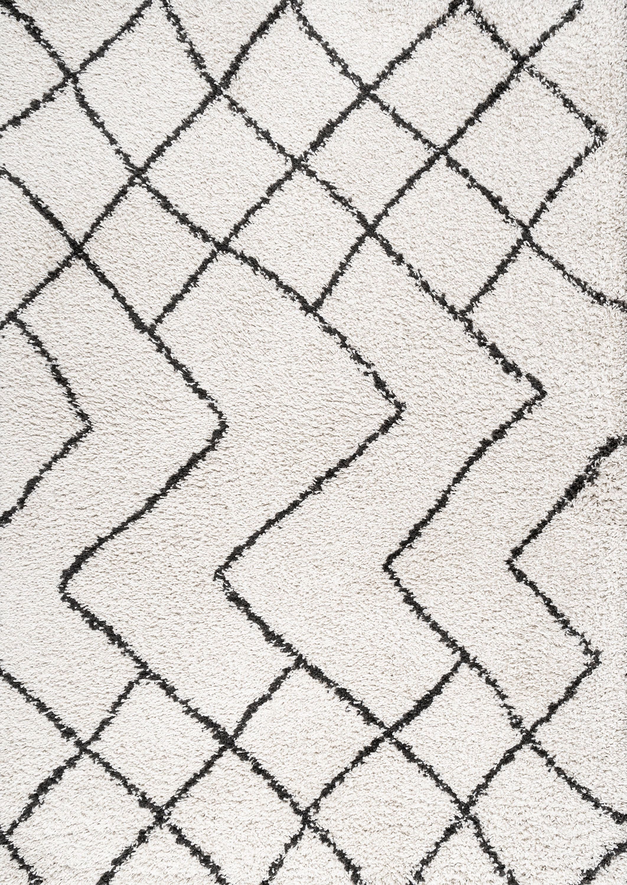 Modern Moroccan Diamond Shag Rug in Deep Gray - 3x5 Feet
