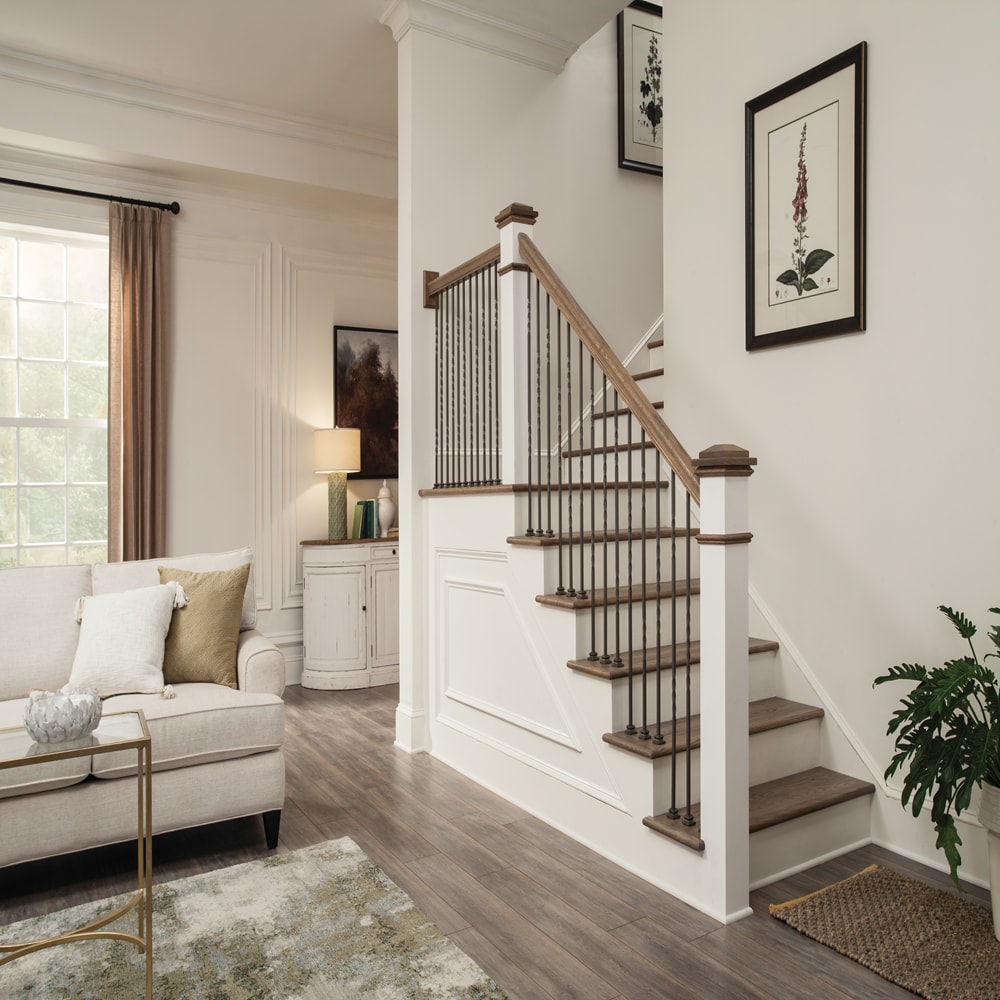 Crown Heritage 4583101FB44 Interior-Stairpart-Balusters - View #4