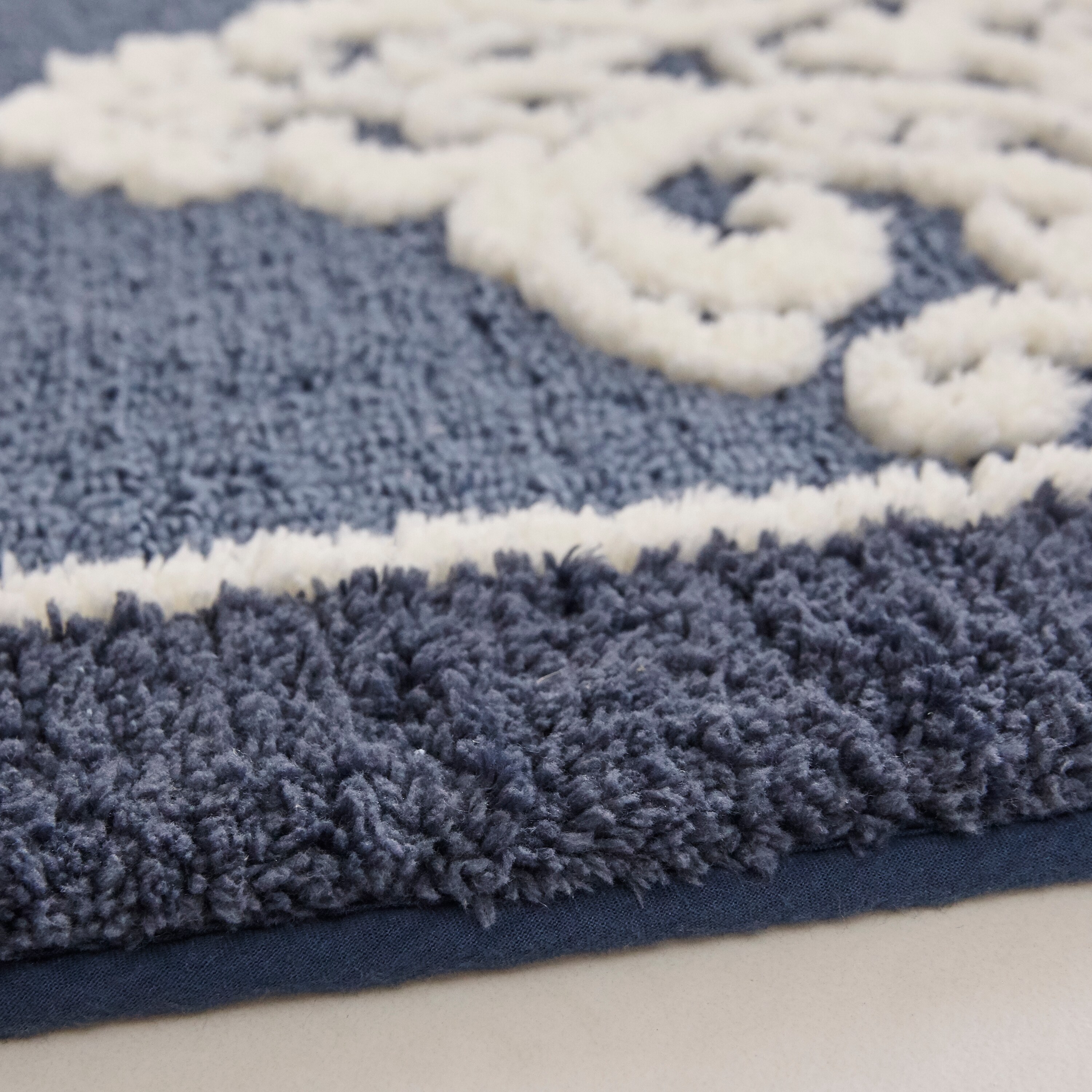 Mohawk Home N6382 9589 017024 Bath-Rugs - View #3