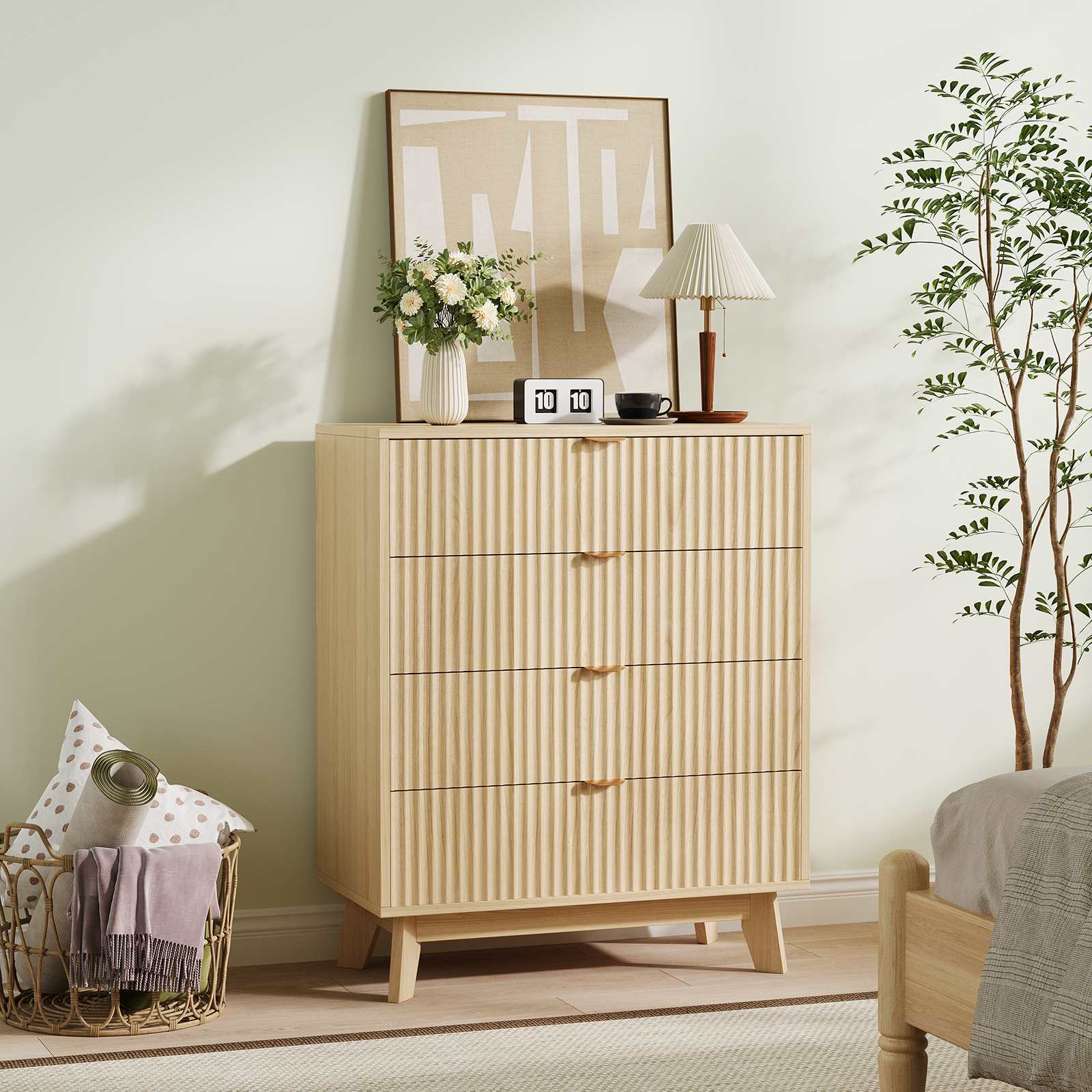 Qeetex SUN-PHK-33ABXRUW Mid-Century Fluted 4-Drawer Dresser Natural Wood Chest of Drawers